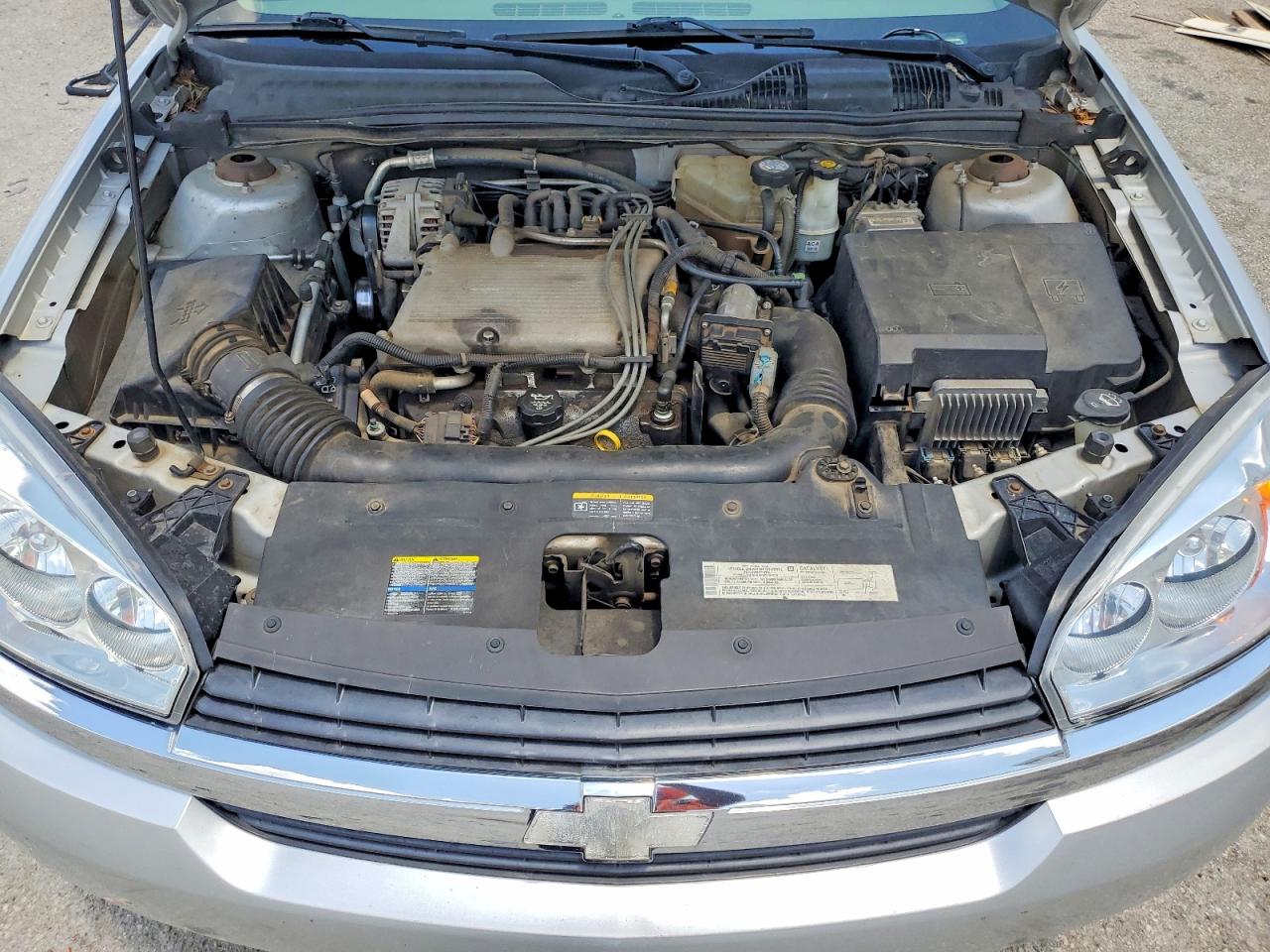 2004 Chevrolet Malibu Ls Серебряный vin: 1G1ZT54854F104099