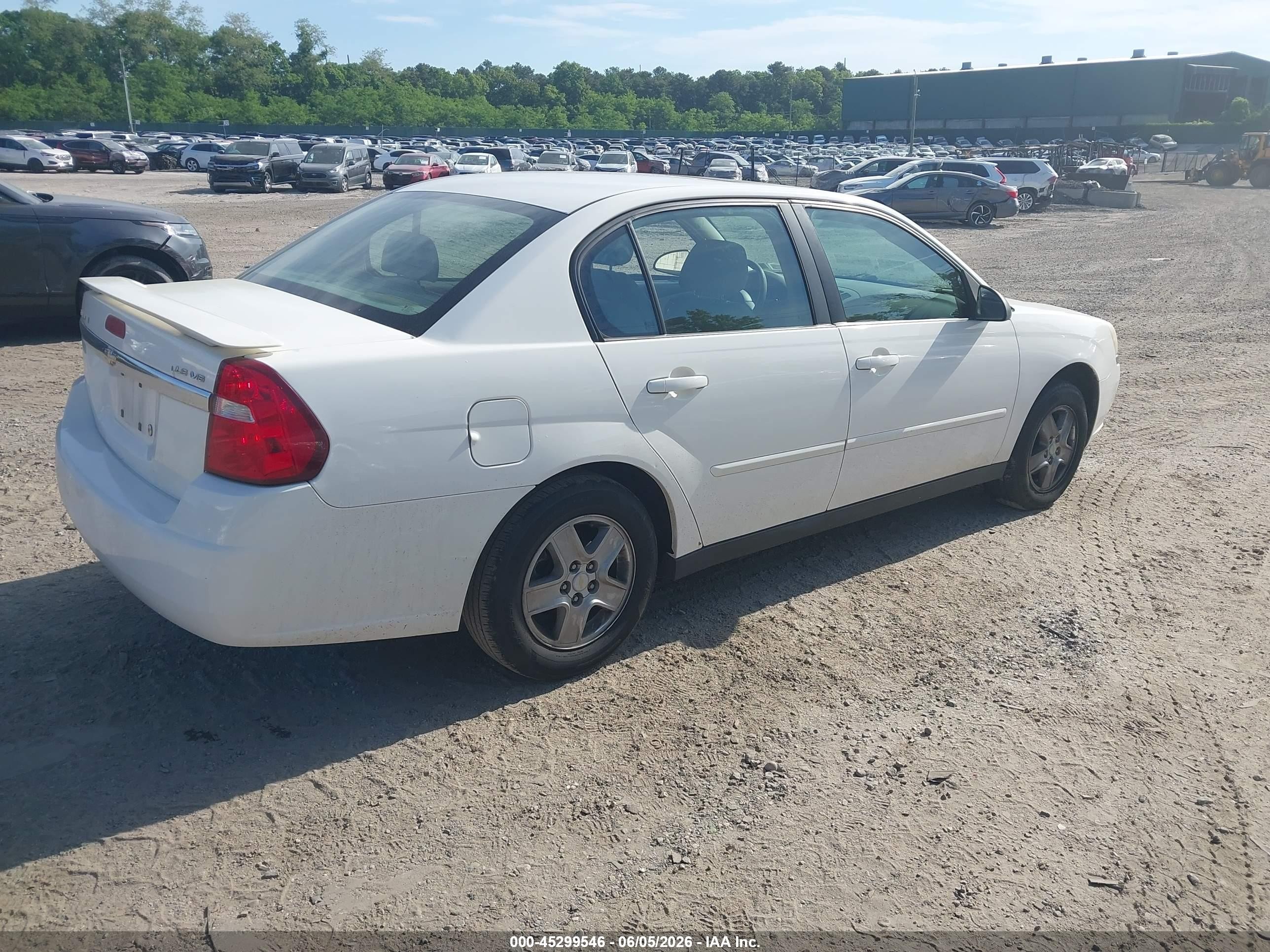 2005 Chevrolet Malibu Ls White vin: 1G1ZT54885F241653