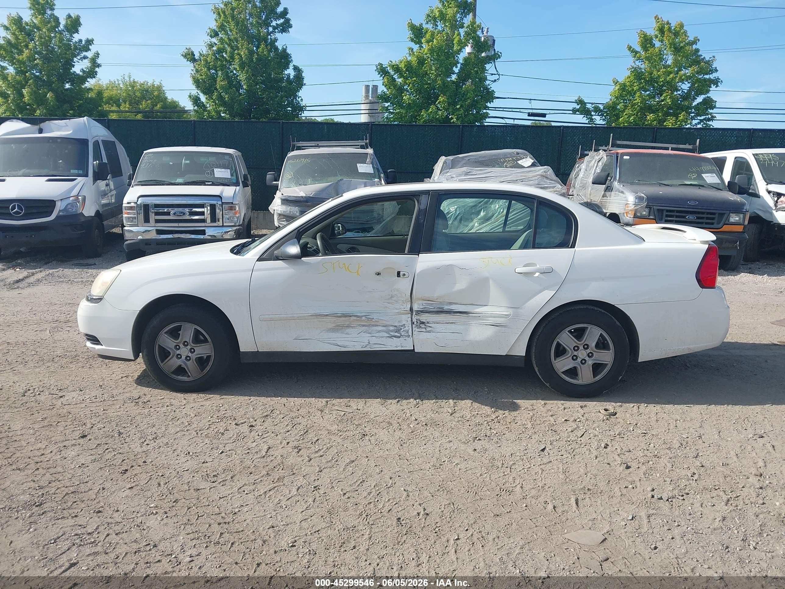 2005 Chevrolet Malibu Ls White vin: 1G1ZT54885F241653