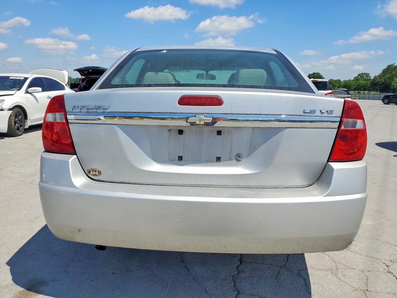 2005 Chevrolet Malibu Ls Silver vin: 1G1ZT54895F292613