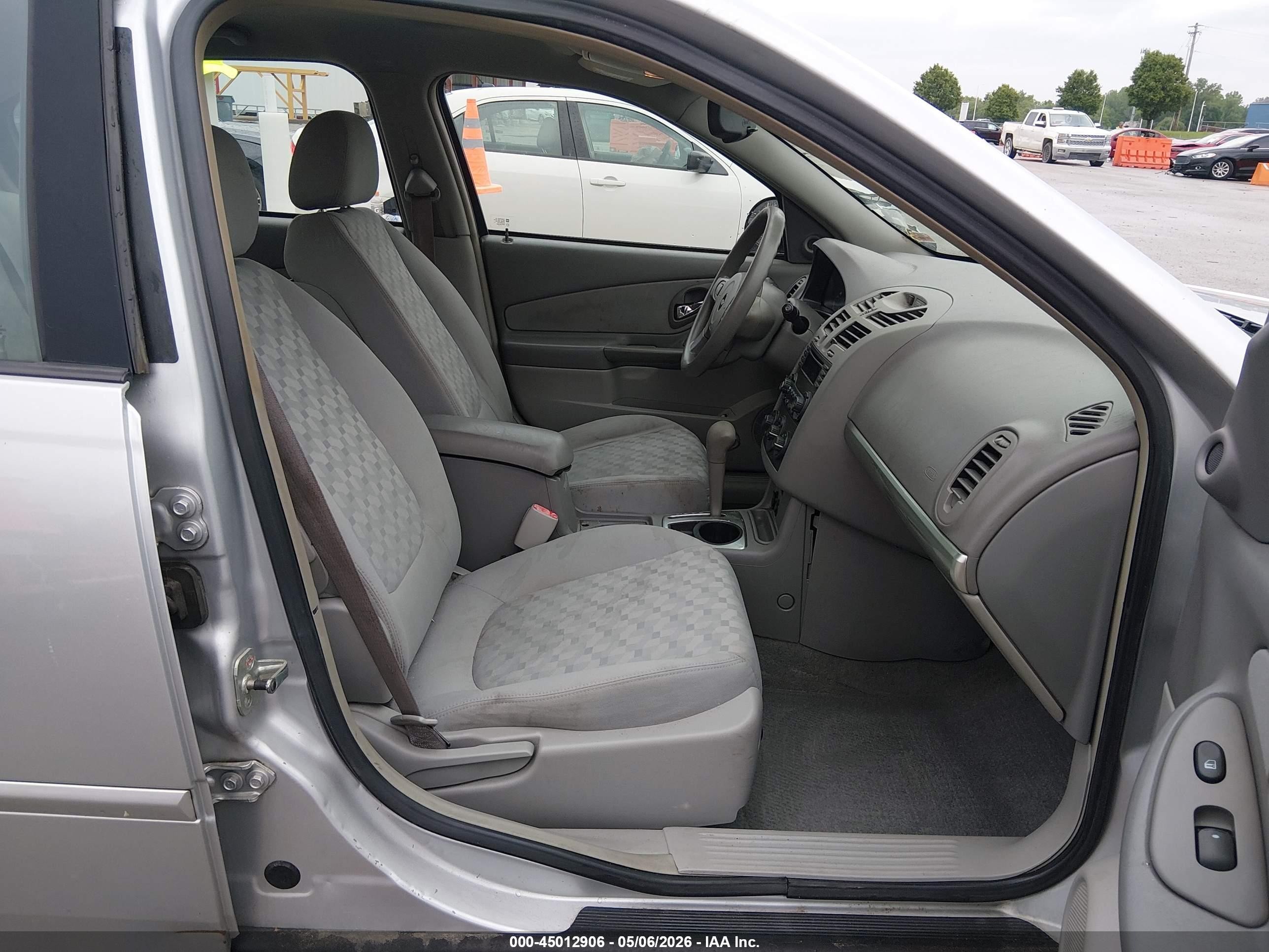 2005 Chevrolet Malibu Ls Silver vin: 1G1ZT548X5F325019