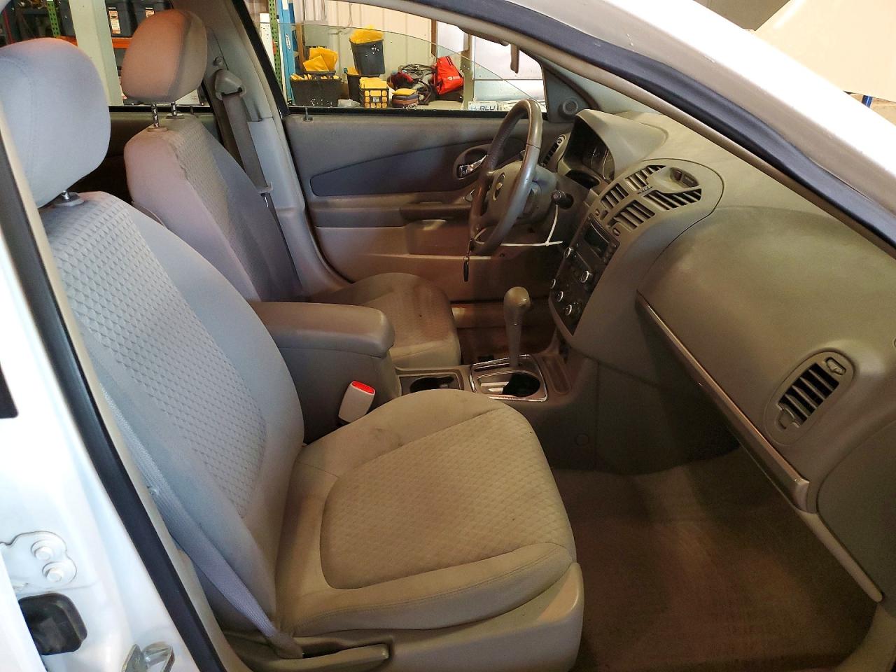 2008 Chevrolet Malibu Lt White vin: 1G1ZT58N08F147710