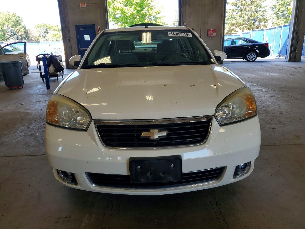 2007 Chevrolet Malibu Lt White vin: 1G1ZT58N47F158031