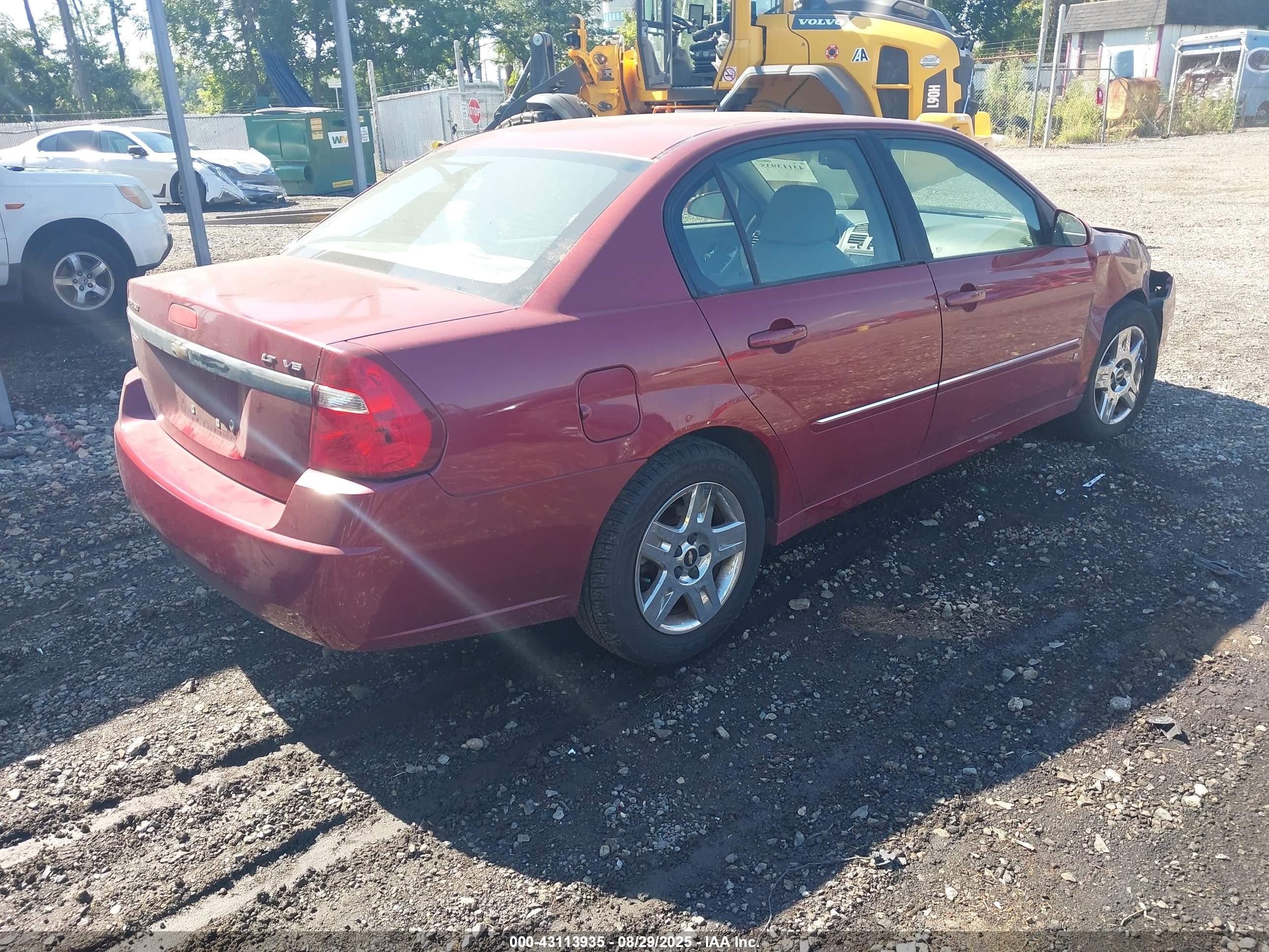 2007 Chevrolet Malibu Lt Красный vin: 1G1ZT58N67F253819