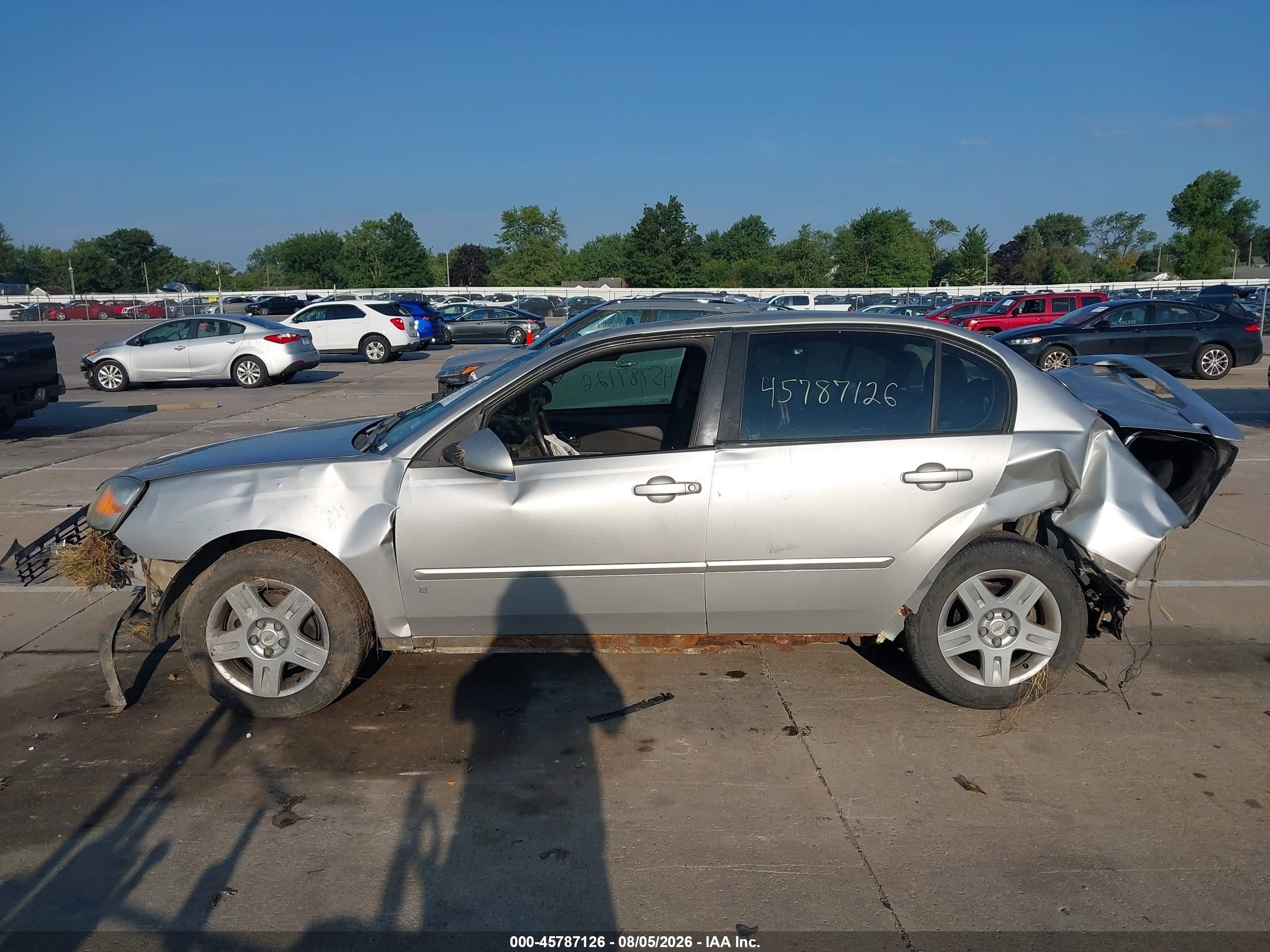 2007 Chevrolet Malibu Lt W/2lt Серебряный vin: 1G1ZT58N77F159058