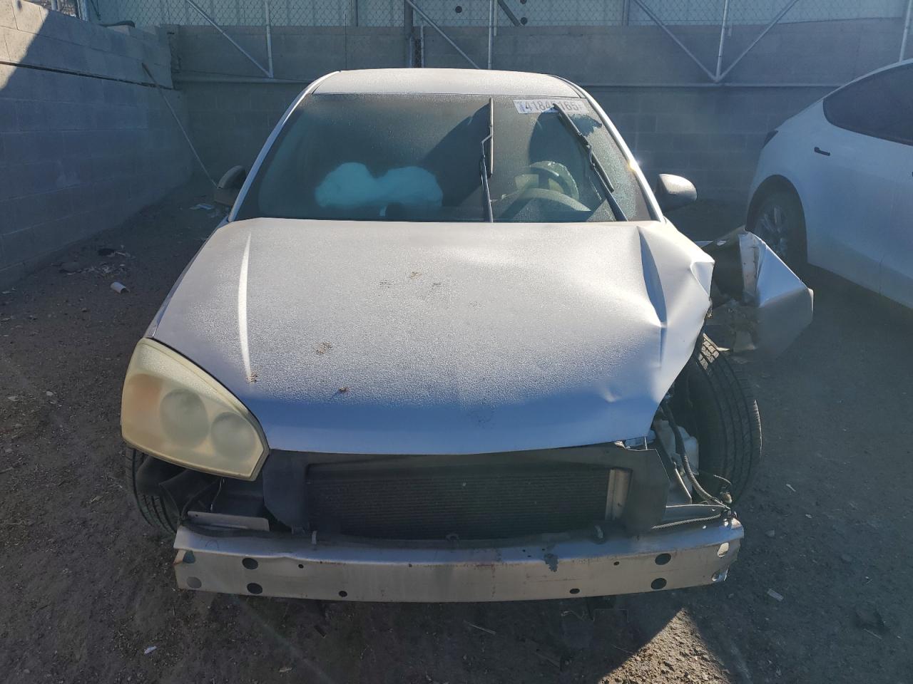 2005 Chev Malibu Silver vin: 1G1ZT62815F273577