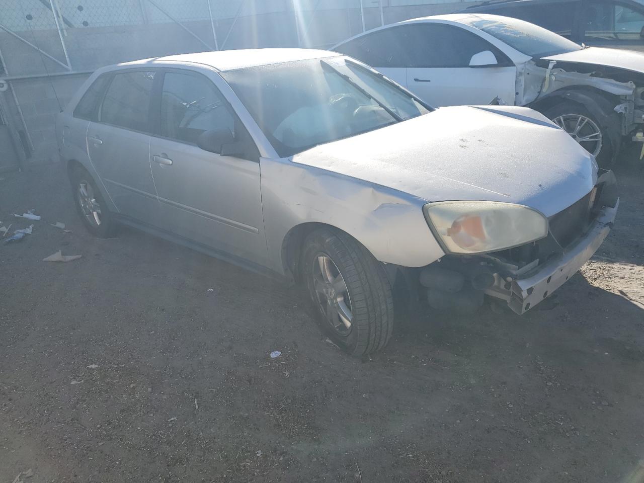 2005 Chev Malibu Silver vin: 1G1ZT62815F273577