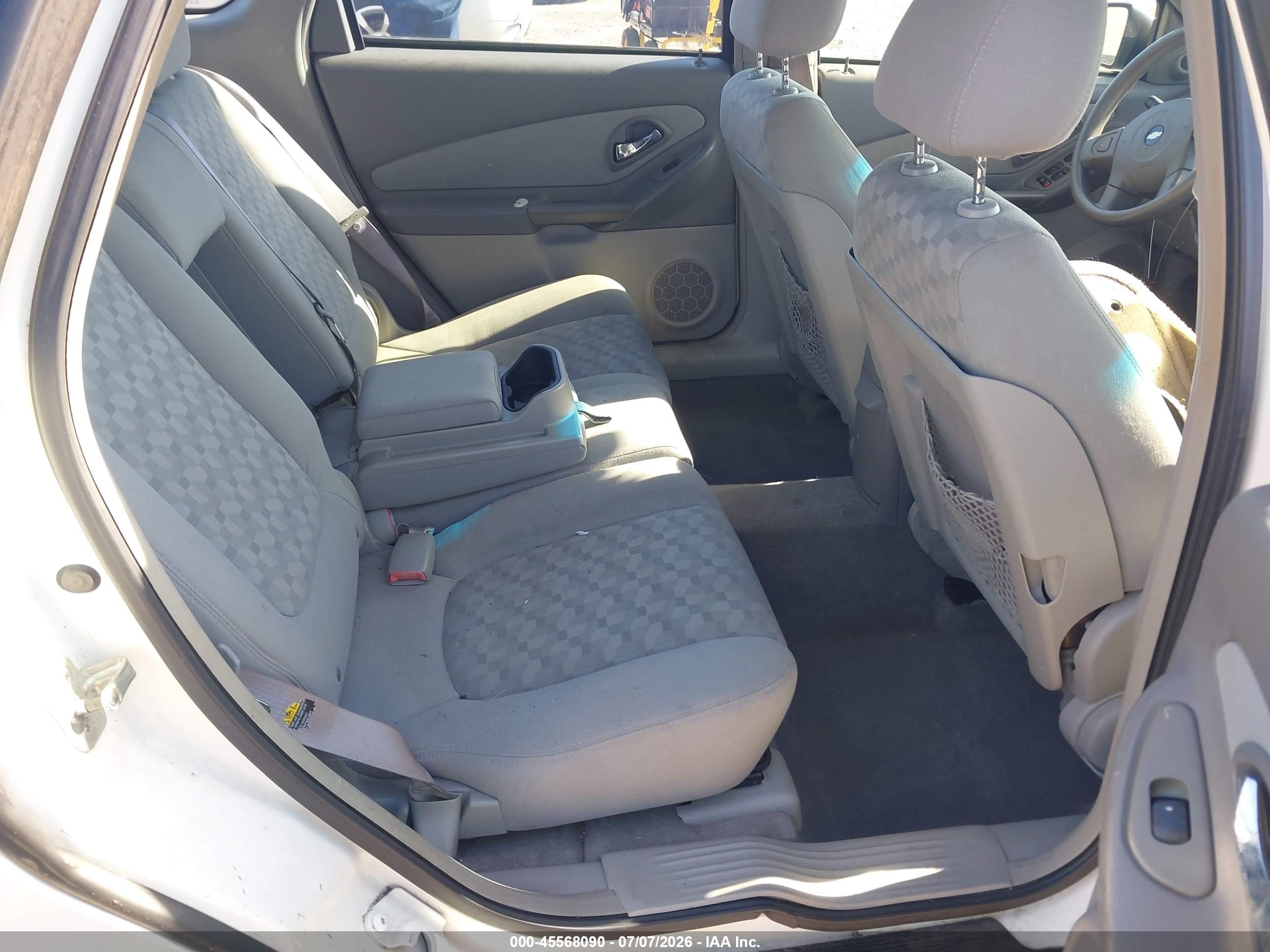 2005 Chevrolet Malibu Maxx Ls White vin: 1G1ZT62835F102975