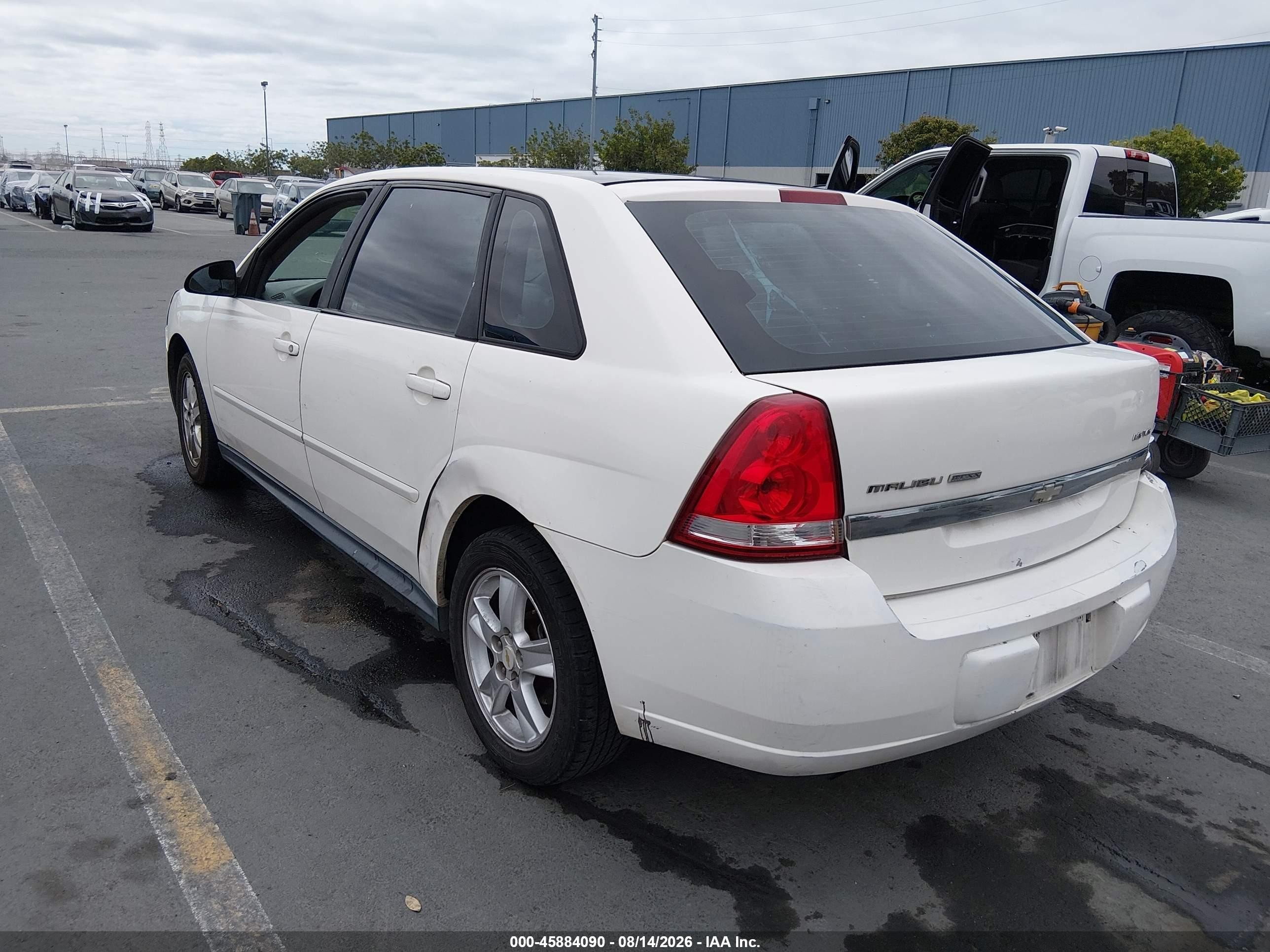 2005 Chevrolet Malibu Maxx Ls Белый vin: 1G1ZT62845F275940
