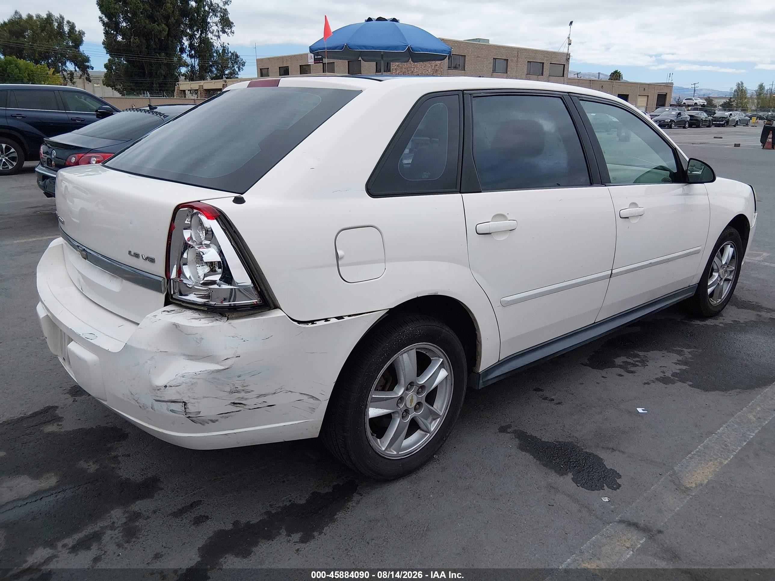 2005 Chevrolet Malibu Maxx Ls Белый vin: 1G1ZT62845F275940