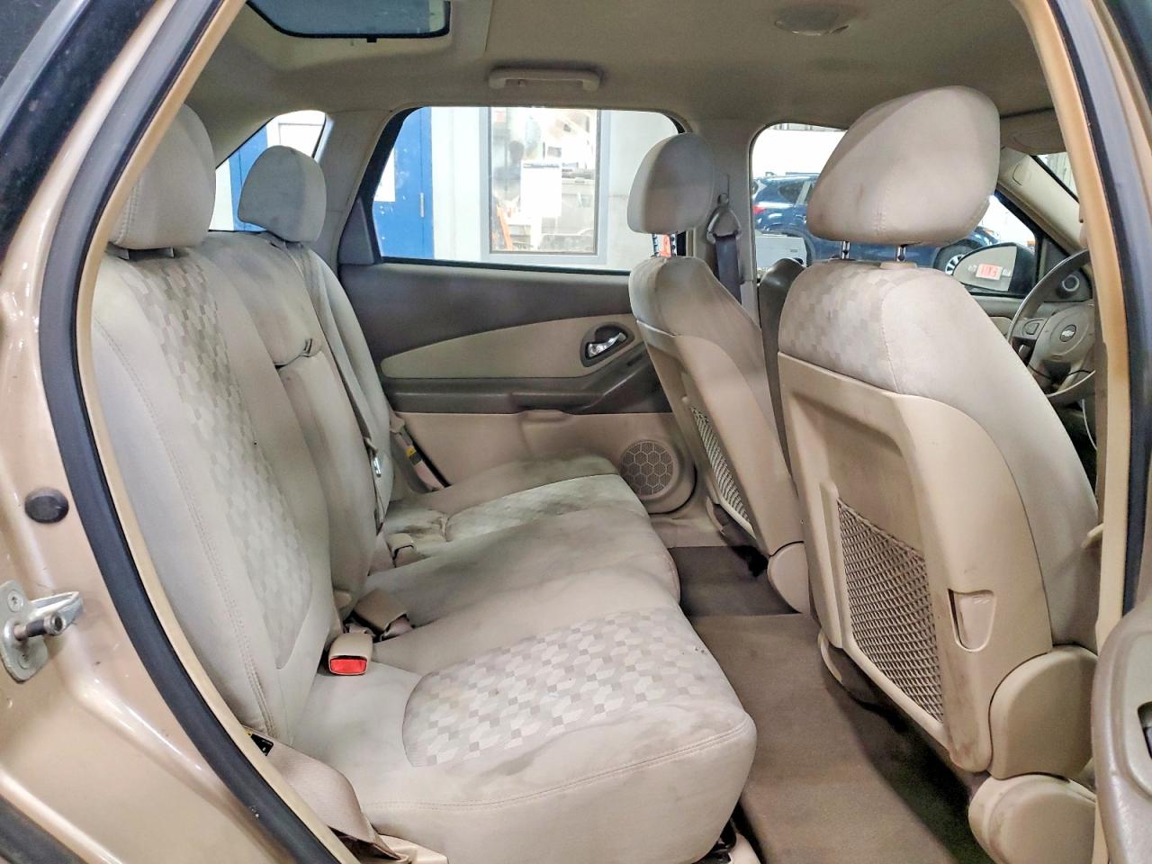 2005 Chevrolet Malibu Maxx Ls Gold vin: 1G1ZT62885F120775