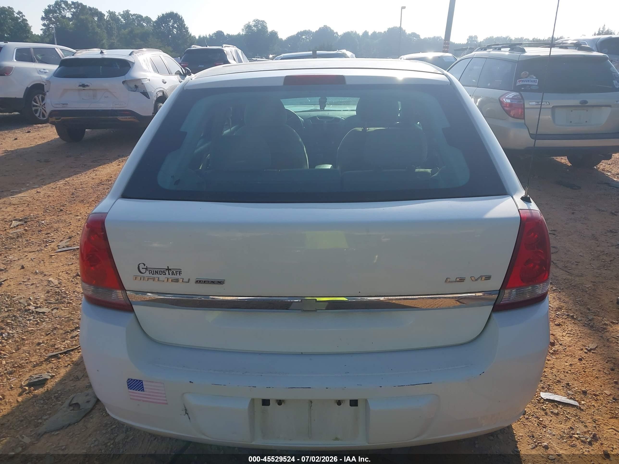2005 Chevrolet Malibu Maxx Ls White vin: 1G1ZT64875F146992