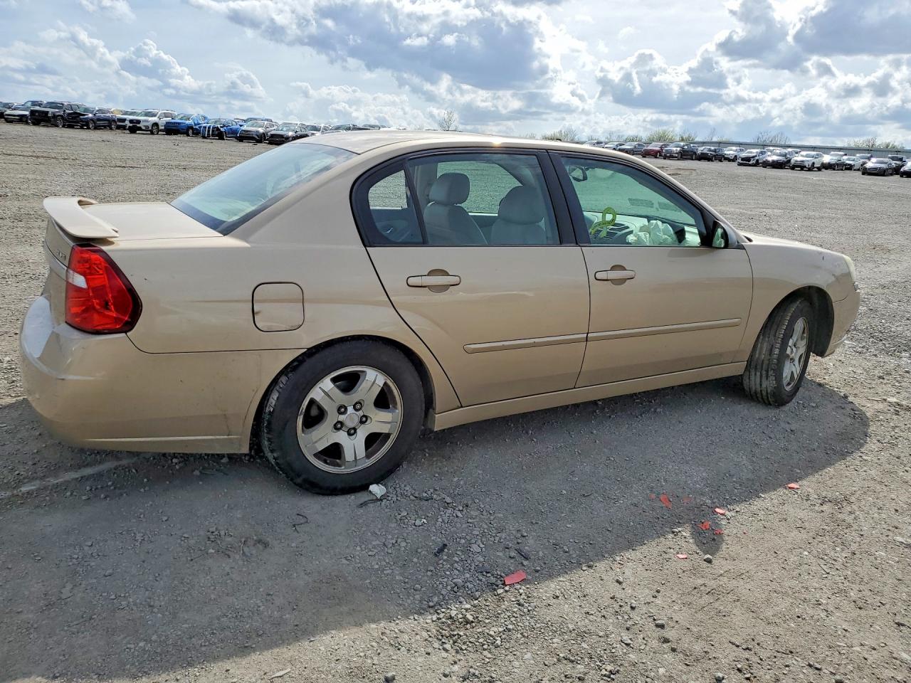 2004 Chevrolet Malibu Lt Gold vin: 1G1ZU54884F207594