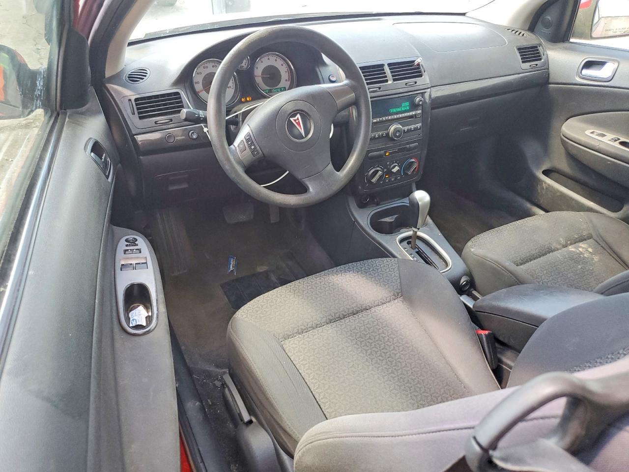 2007 Pontiac G5 Red vin: 1G2AL15F377132447