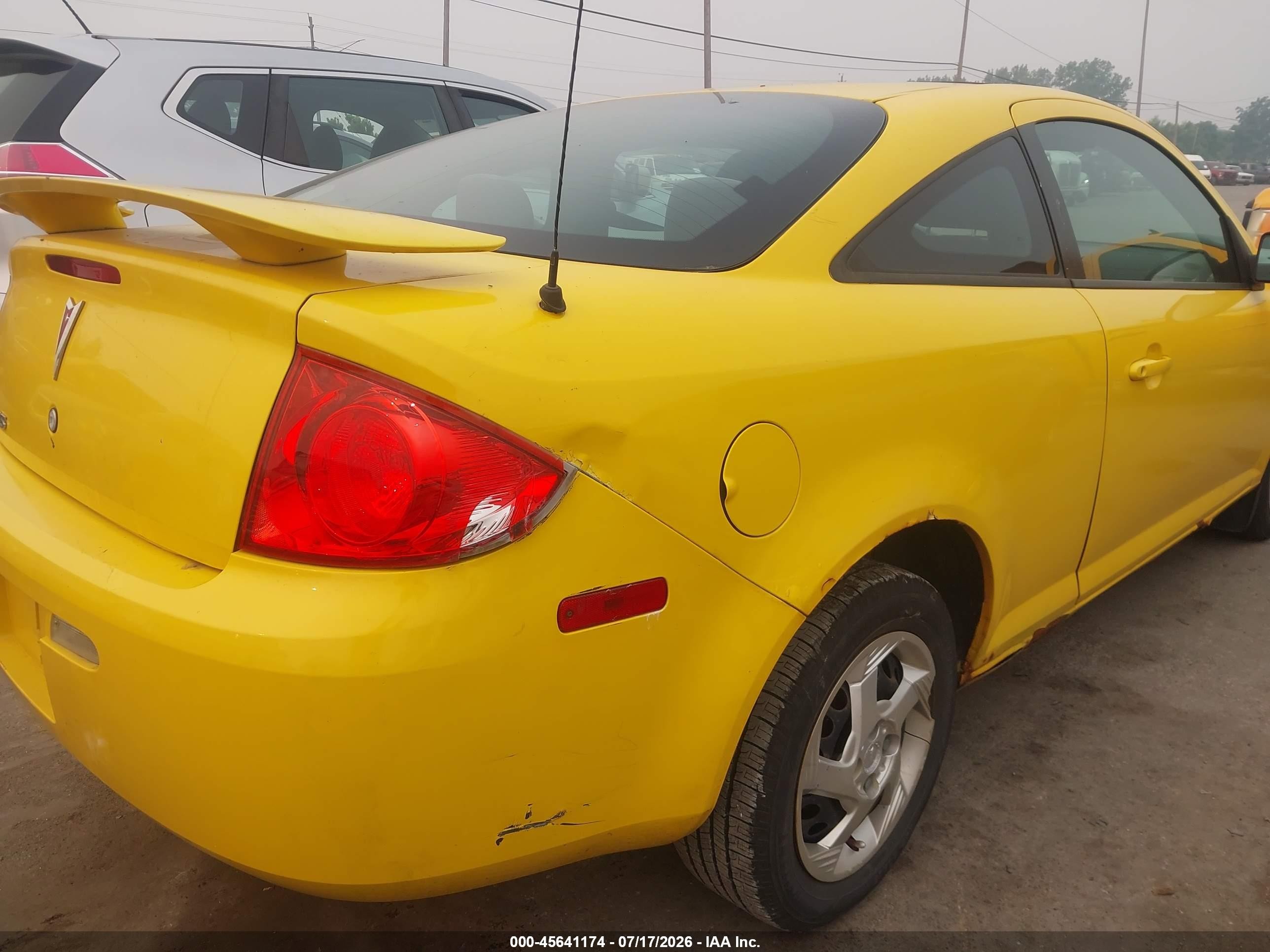 2007 Pontiac G5   Желтый vin: 1G2AL15F377234508