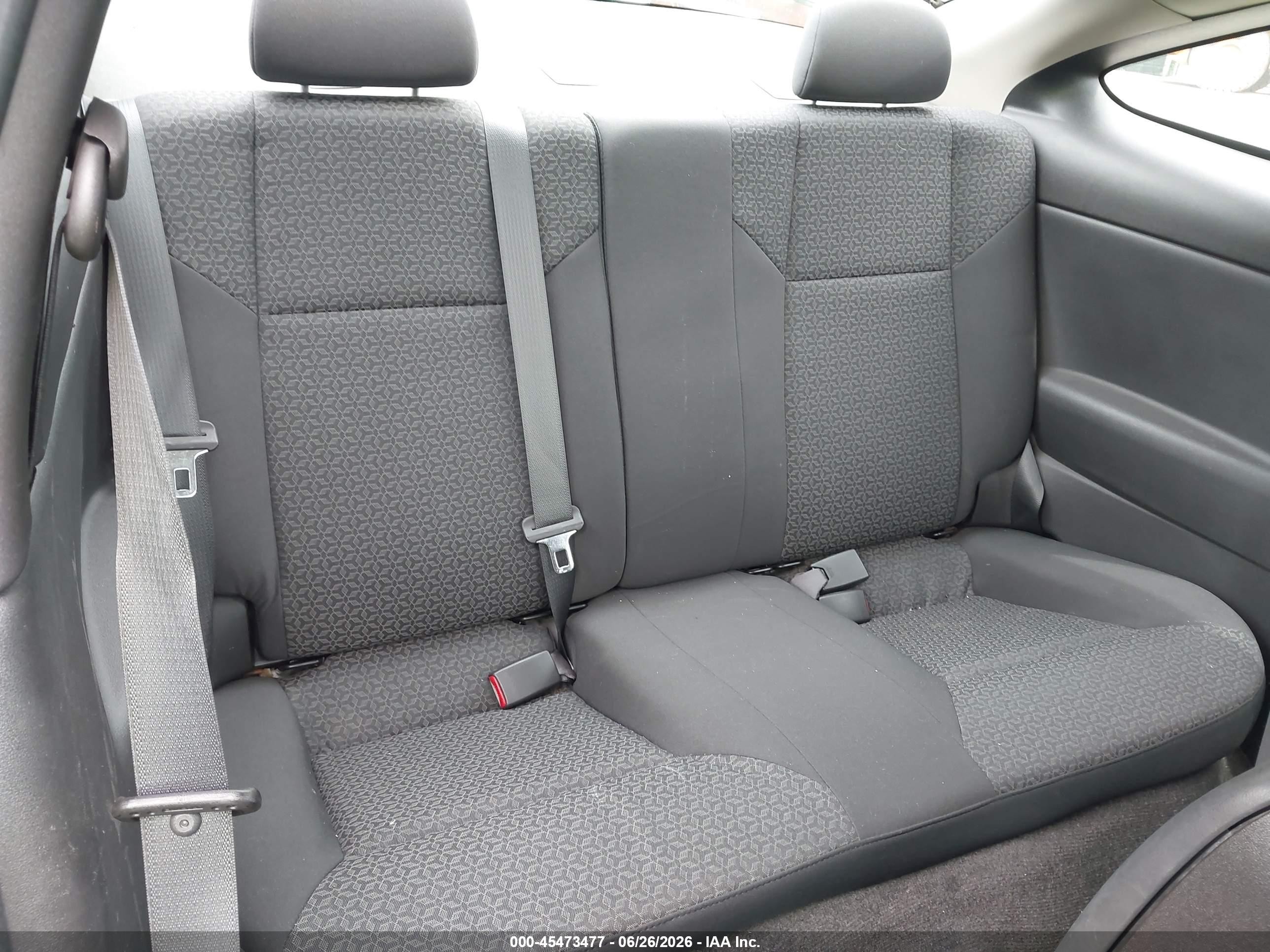 2007 Pontiac G5   Серебряный vin: 1G2AL15F477200111