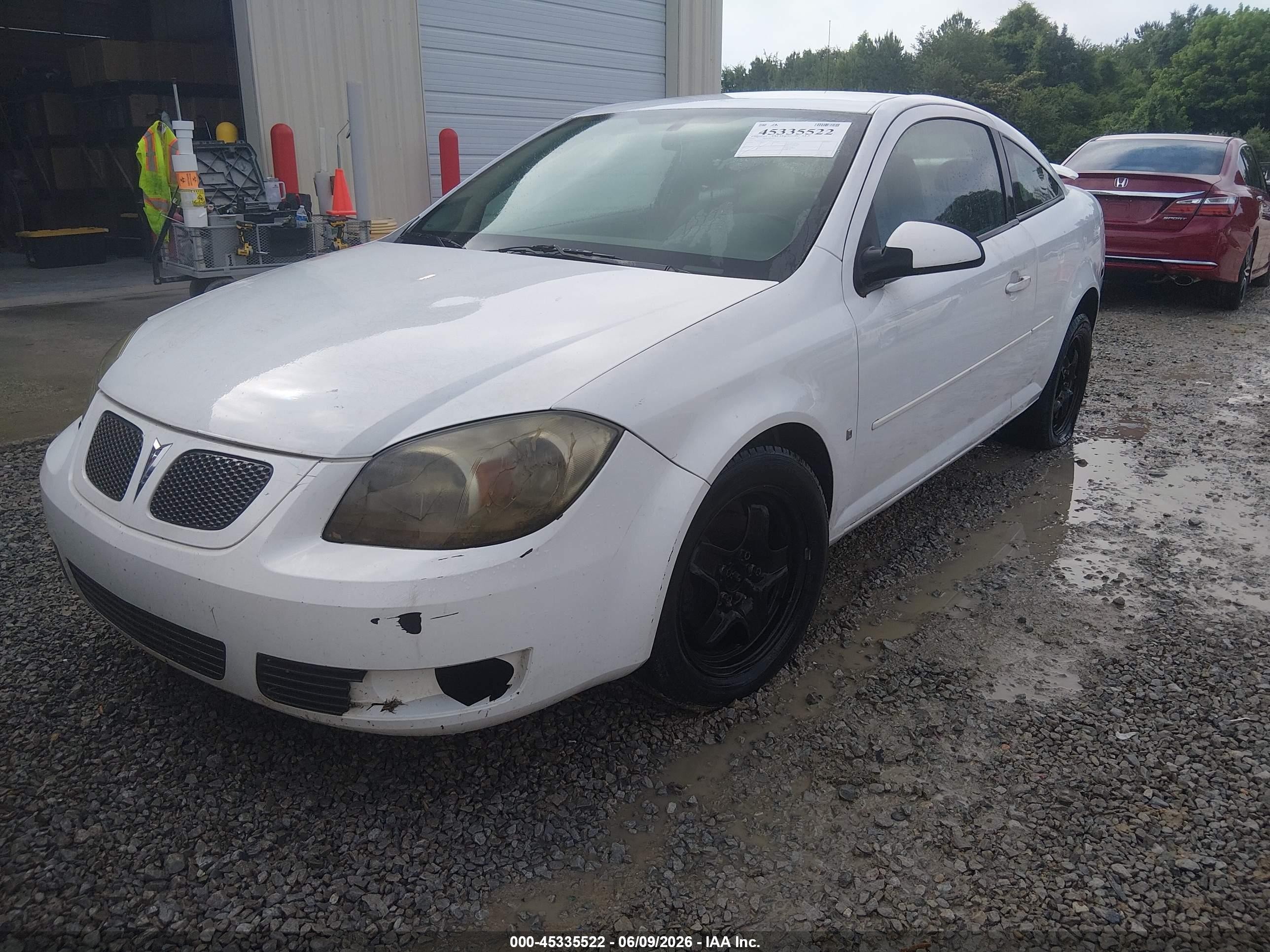 2007 Pontiac G5   White vin: 1G2AL15F477283362