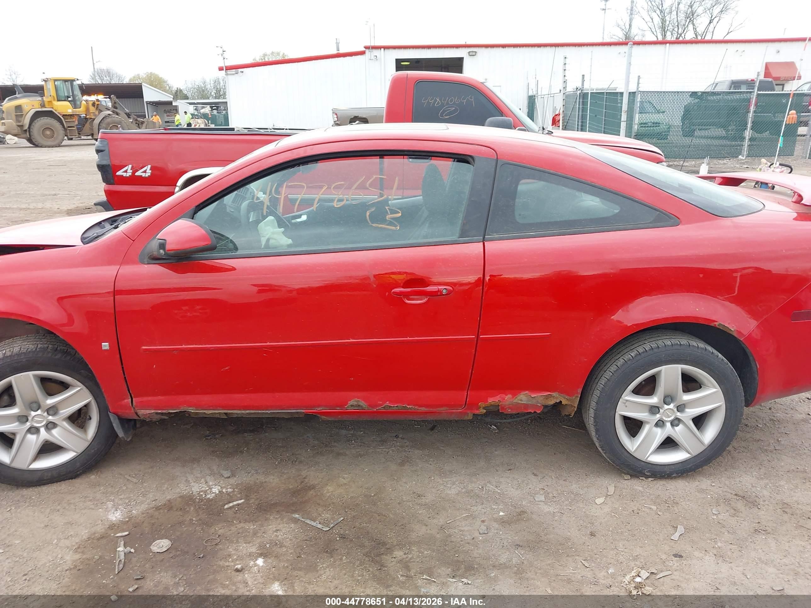 2007 Pontiac G5   Red vin: 1G2AL15F977312015