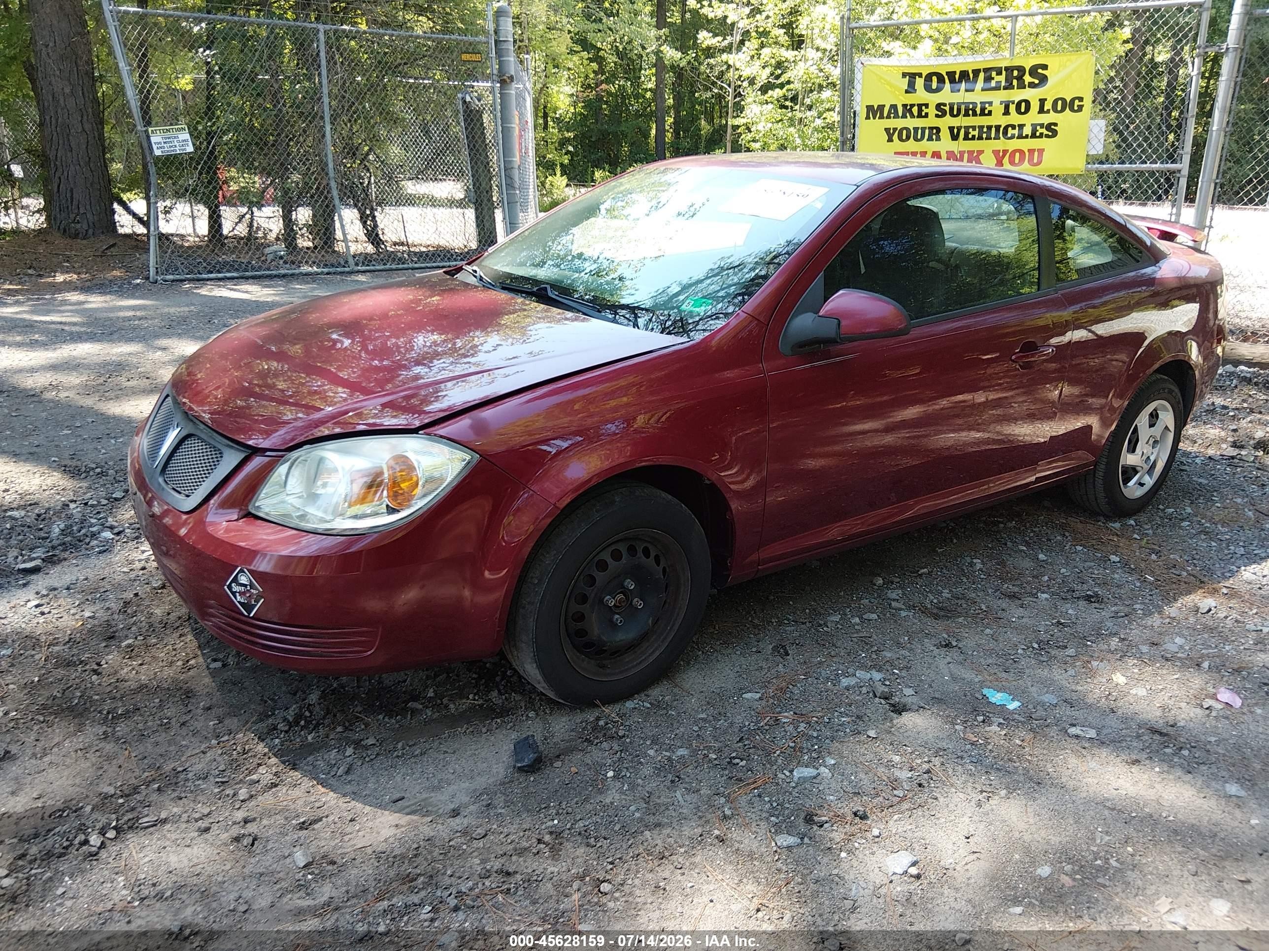 2008 Pontiac G5   Red vin: 1G2AL18F187339285