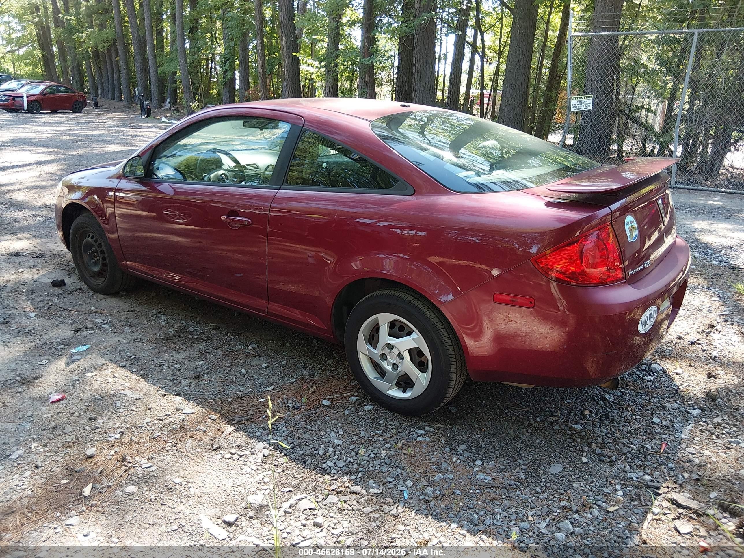 2008 Pontiac G5   Red vin: 1G2AL18F187339285