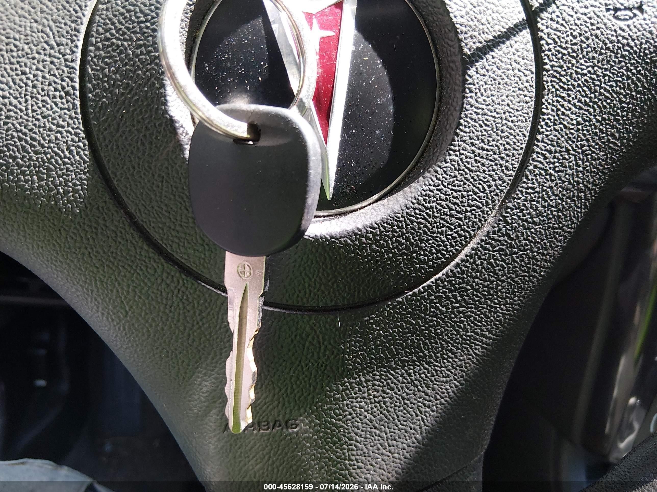 2008 Pontiac G5   Red vin: 1G2AL18F187339285