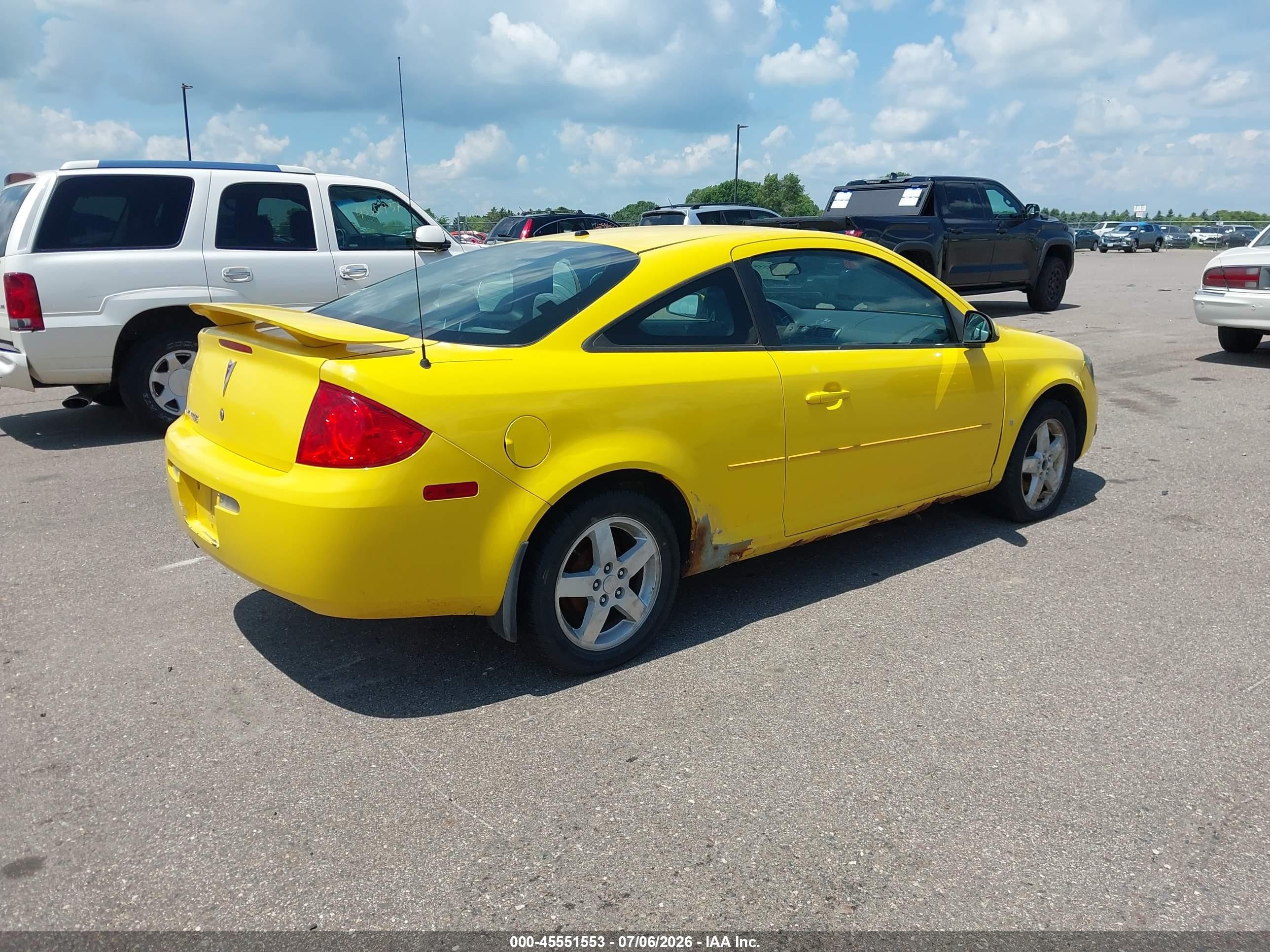 2008 Pontiac G5   Yellow vin: 1G2AL18F487198177