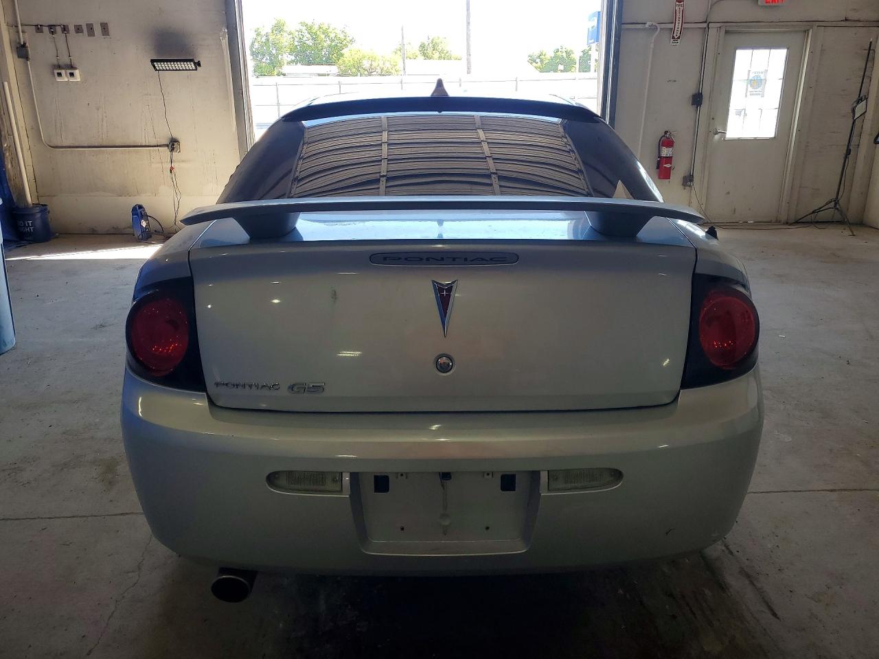 2008 Pontiac G5 Silver vin: 1G2AL18F587341041