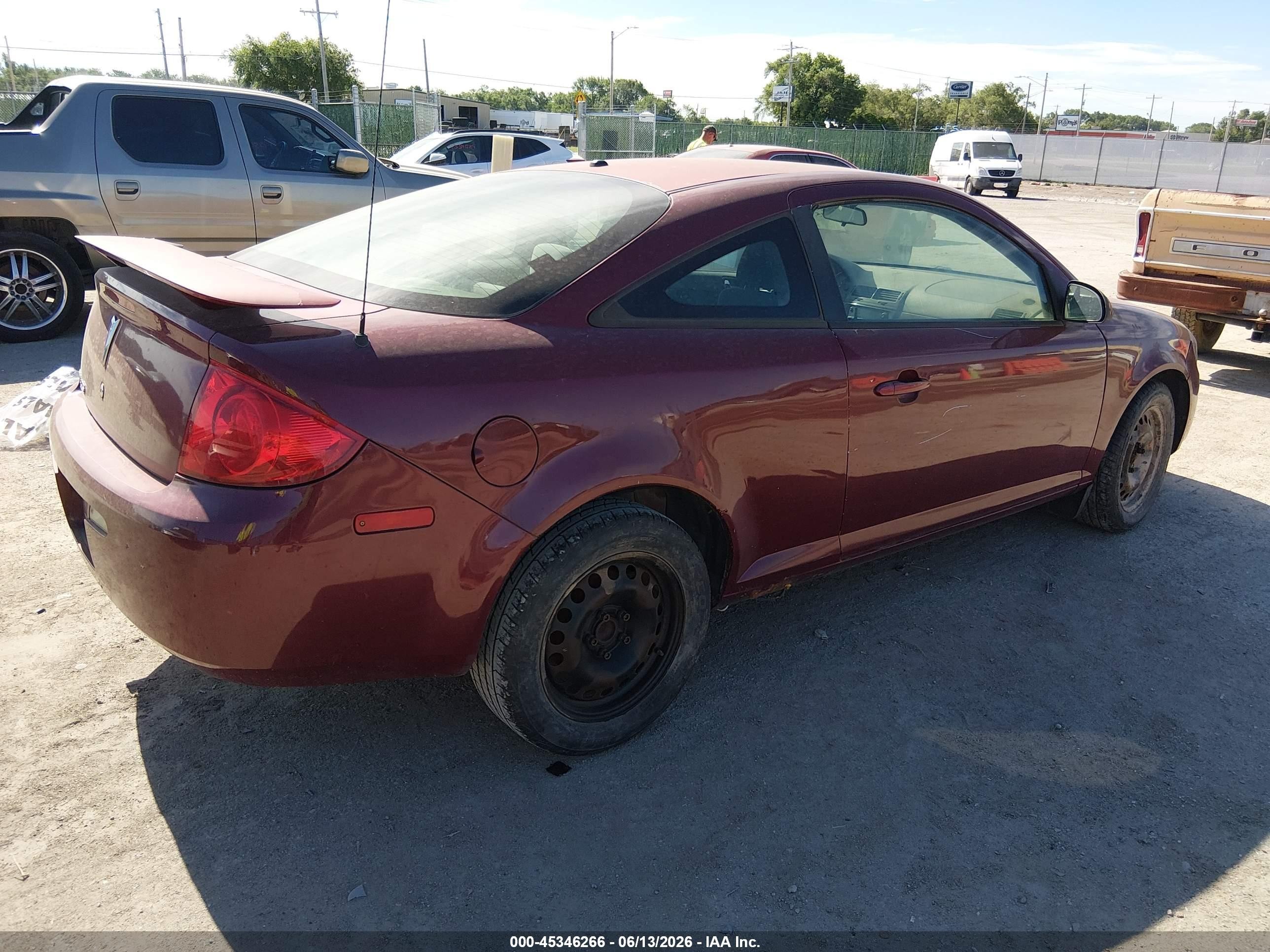 2008 Pontiac G5   Maroon vin: 1G2AL18F687123769