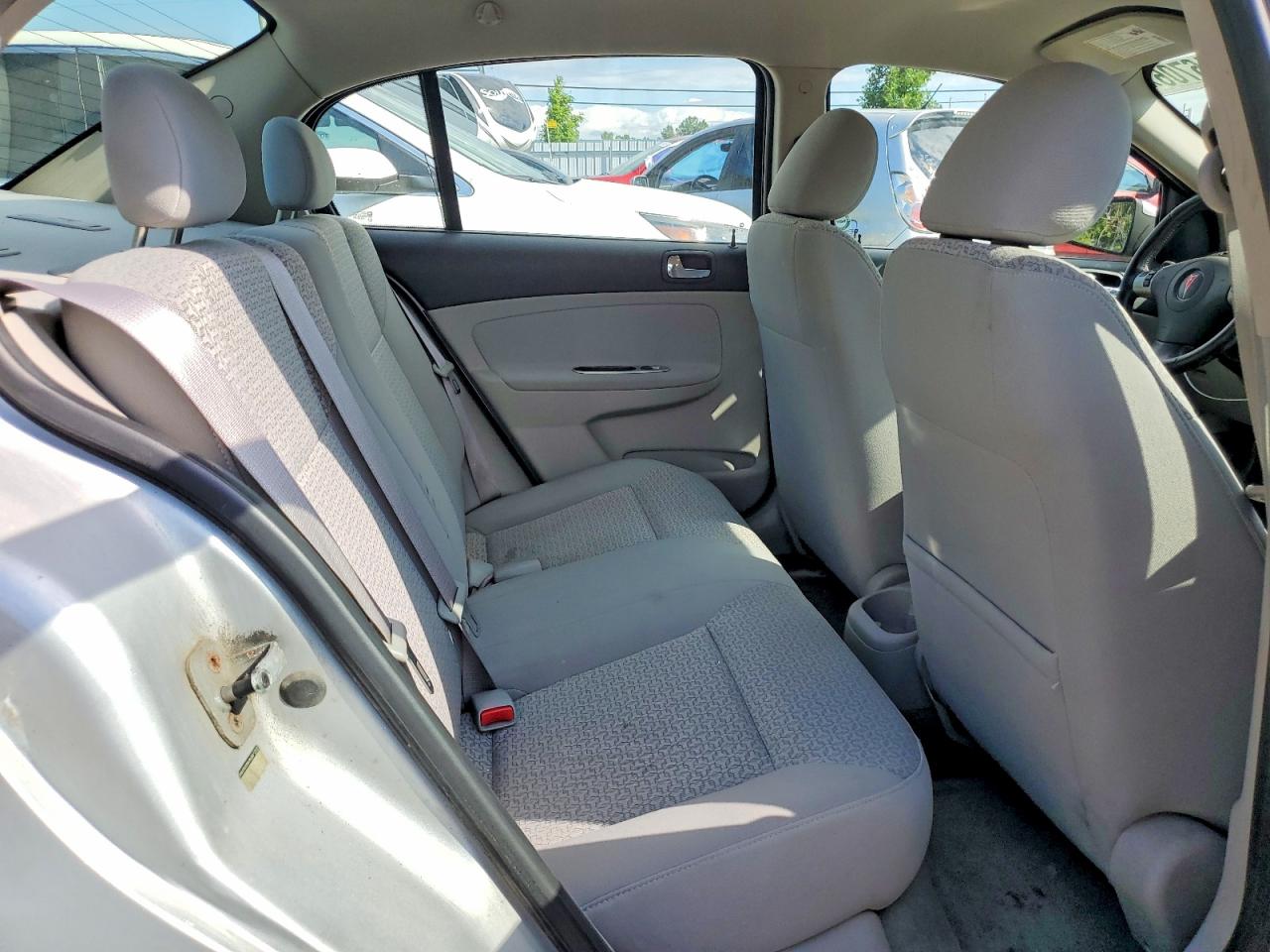 2007 Pontiac G5 Se Серебряный vin: 1G2AL55F077311097