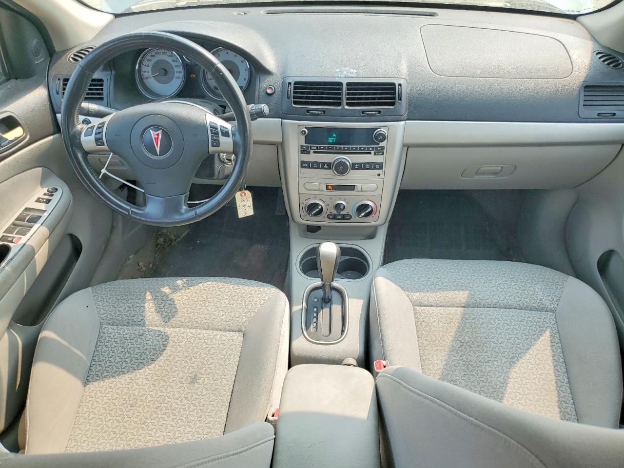 2008 Pontiac G5 Se Silver vin: 1G2AL55F687171333