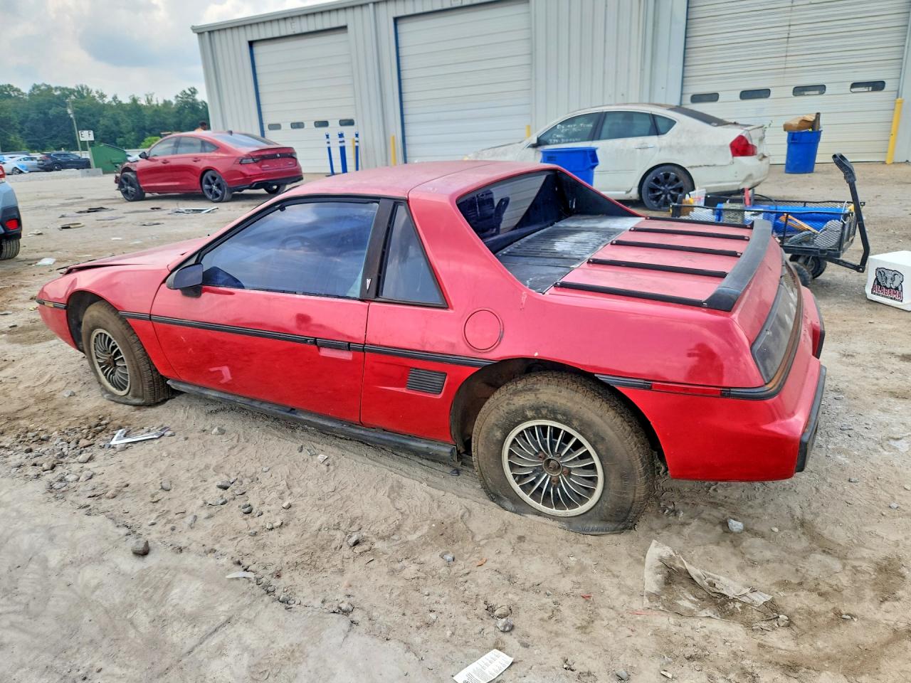 1984 Pontiac Fiero Sport Красный vin: 1G2AM37R1EP210821