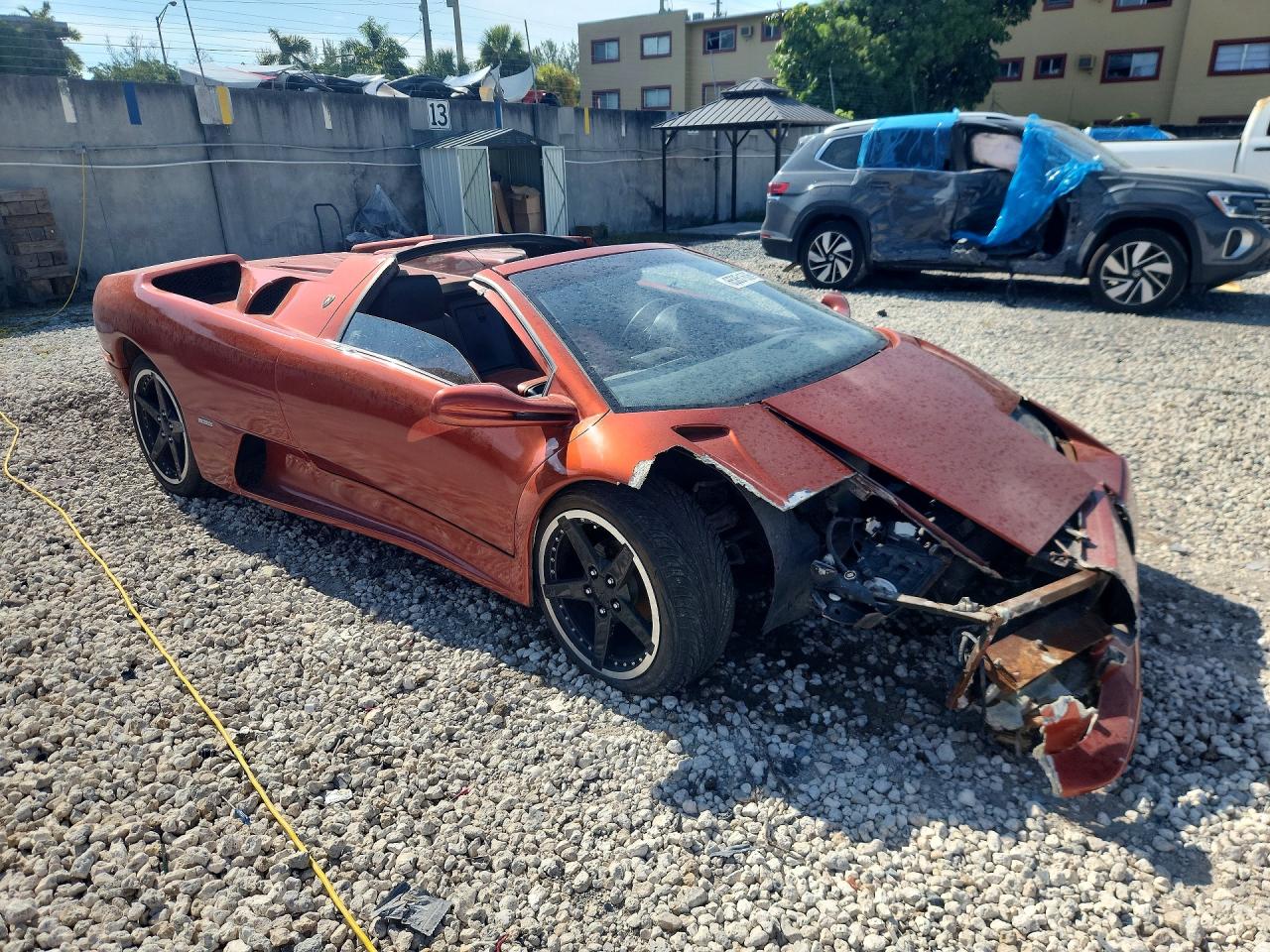1984 Pontiac Fiero Sport Orange vin: 1G2AM37R9EP280390