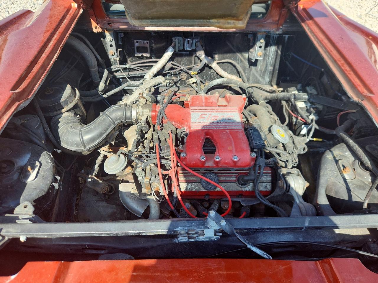 1984 Pontiac Fiero Sport Orange vin: 1G2AM37R9EP280390