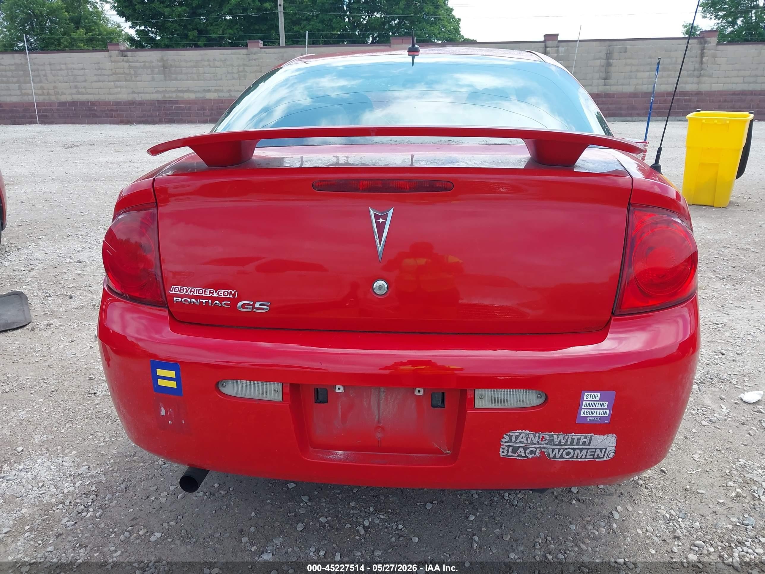 2009 Pontiac G5   Red vin: 1G2AS18H397190237