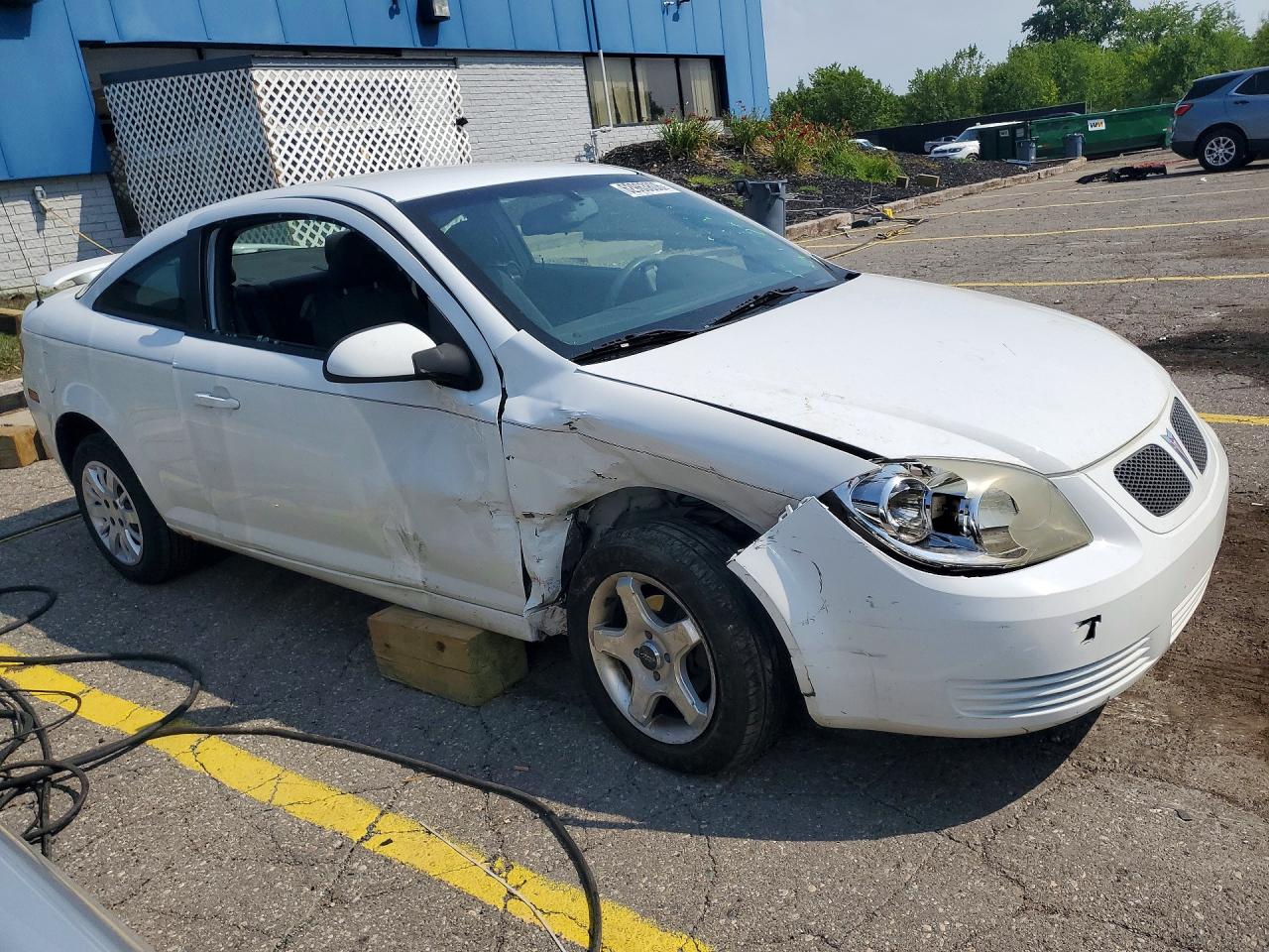 2009 Pontiac G5 White vin: 1G2AS18HX97132674