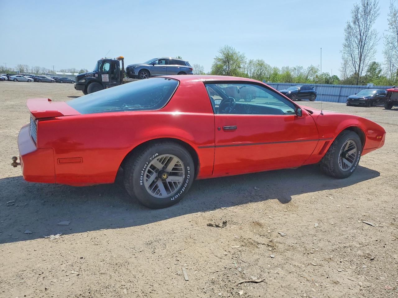 1984 Pontiac Firebird Trans Am Red vin: 1G2AW87H3EN247380