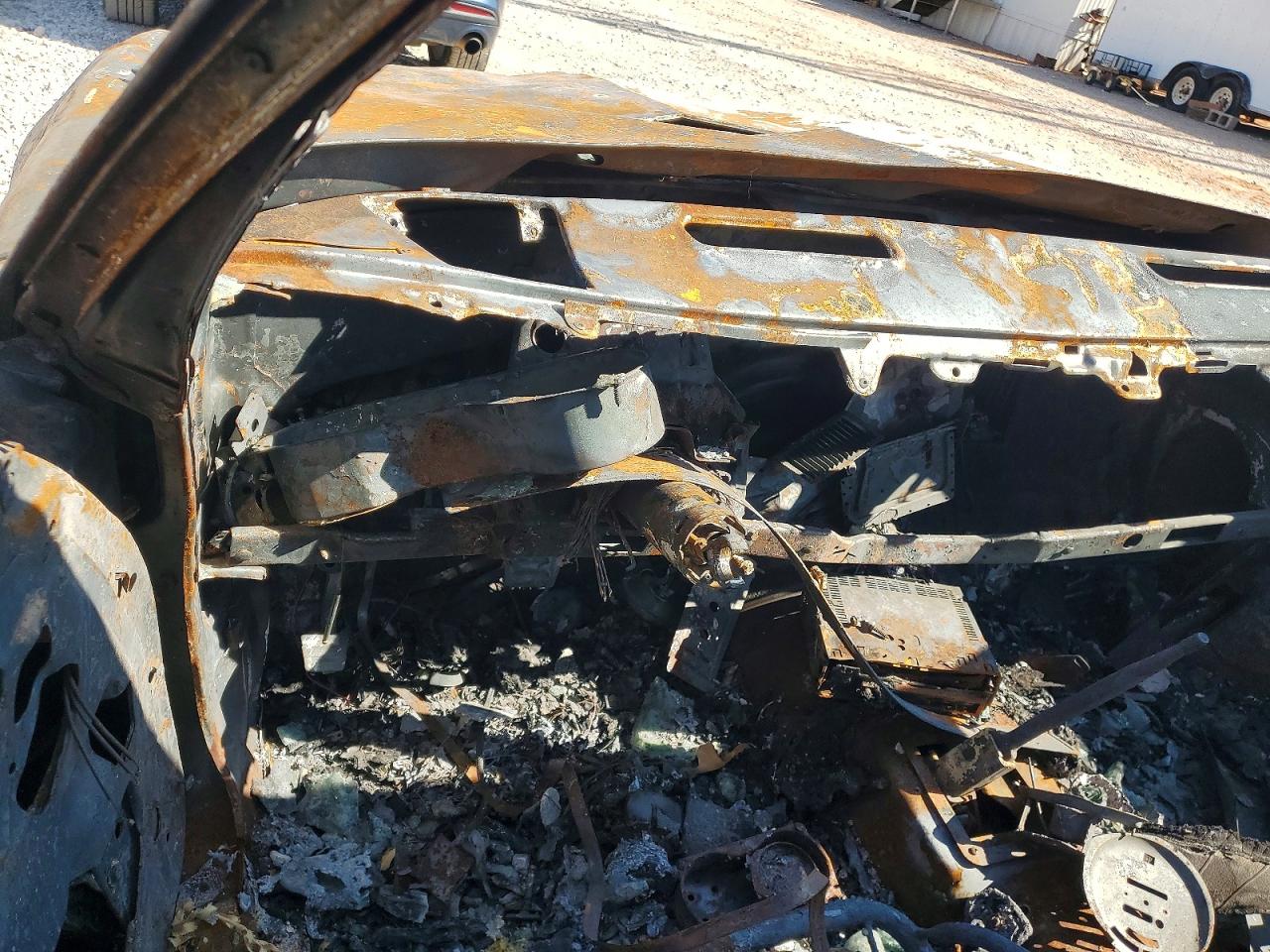 1981 Pontiac Firebird Trans Am Burn vin: 1G2AW87W2BL103910