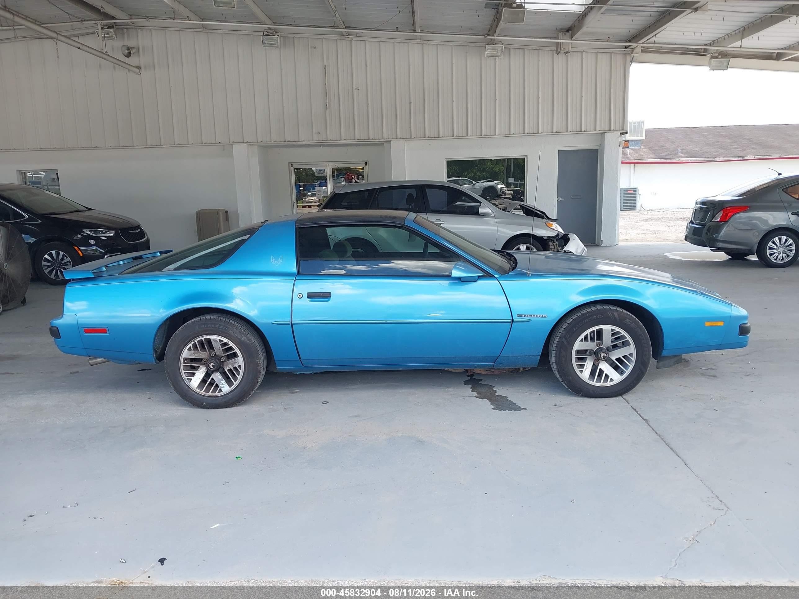 1989 Pontiac Firebird Formula Blue vin: 1G2FS21E1KL218738