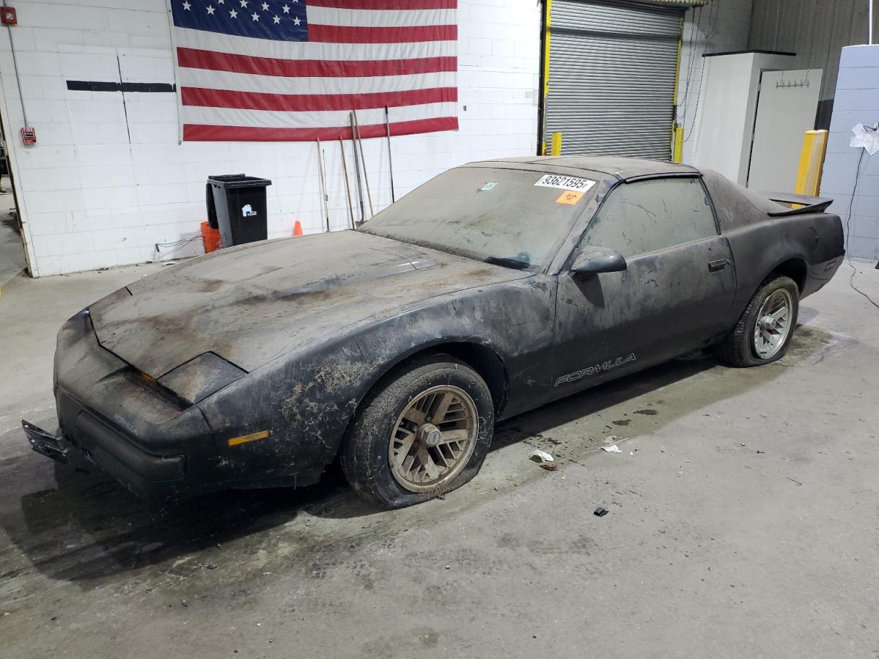 1988 Pontiac Firebird Black vin: 1G2FS21E6JL242273