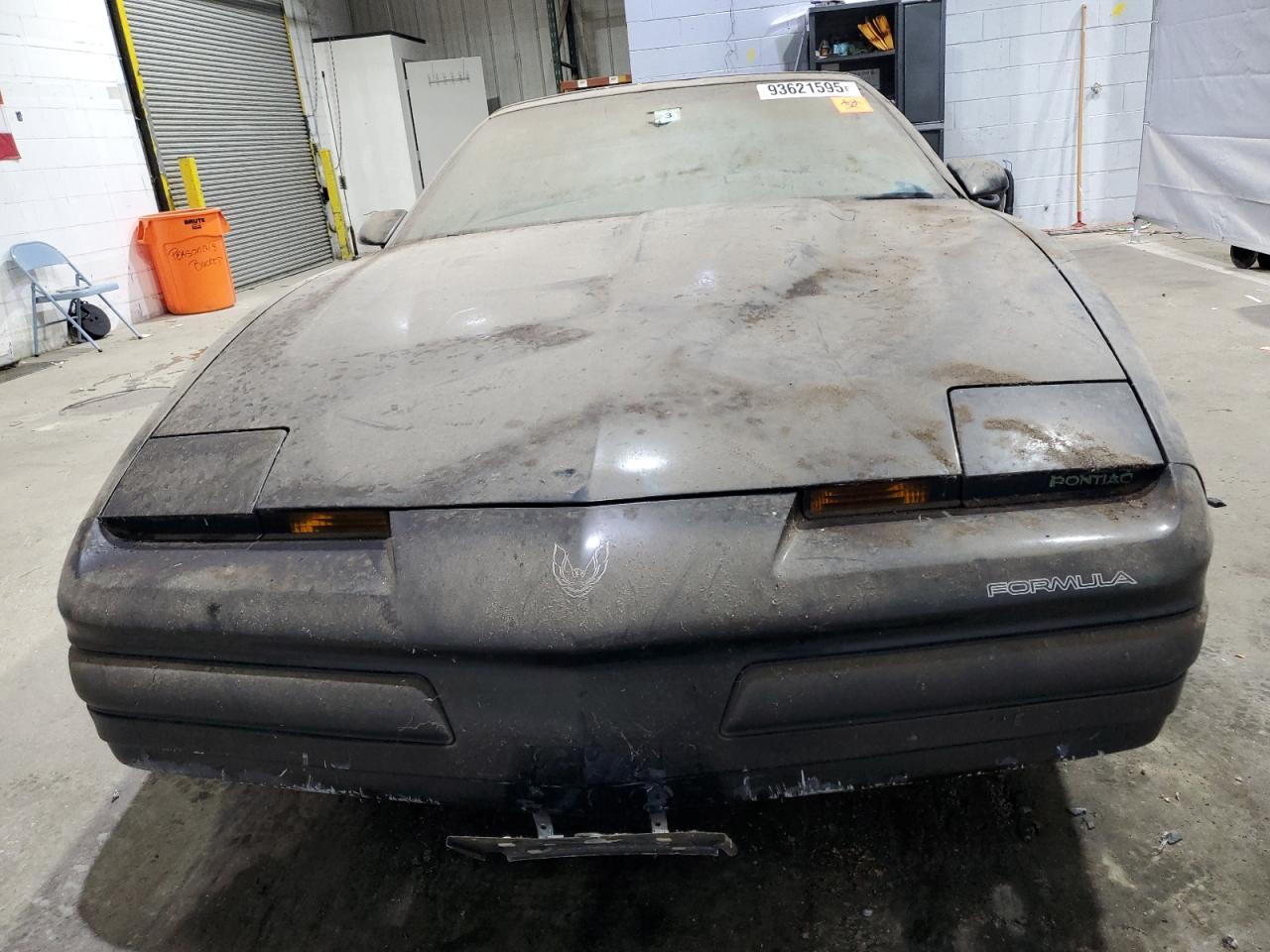 1988 Pontiac Firebird Black vin: 1G2FS21E6JL242273