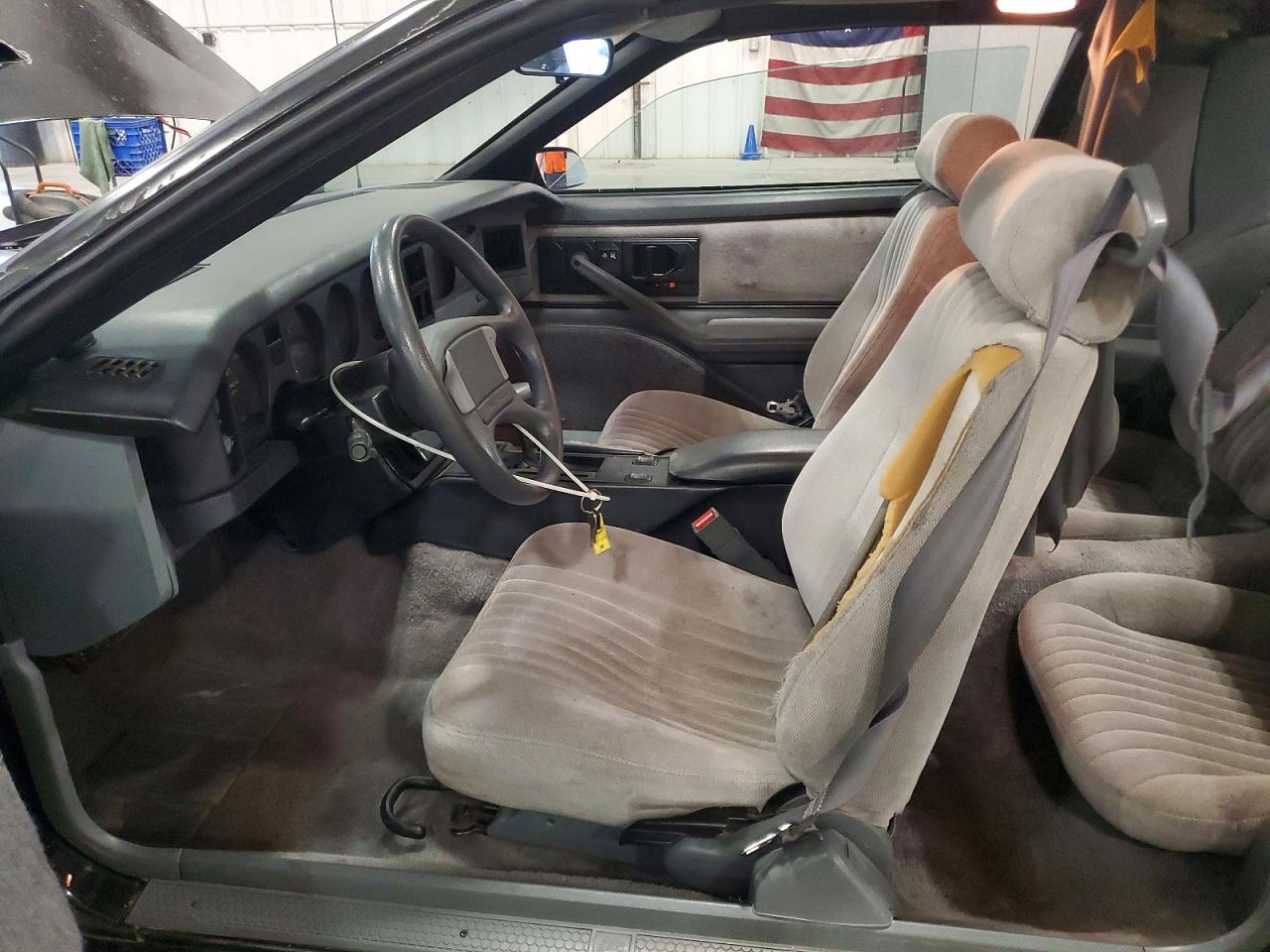 1988 Pontiac Firebird Черный vin: 1G2FS21E7JL205992