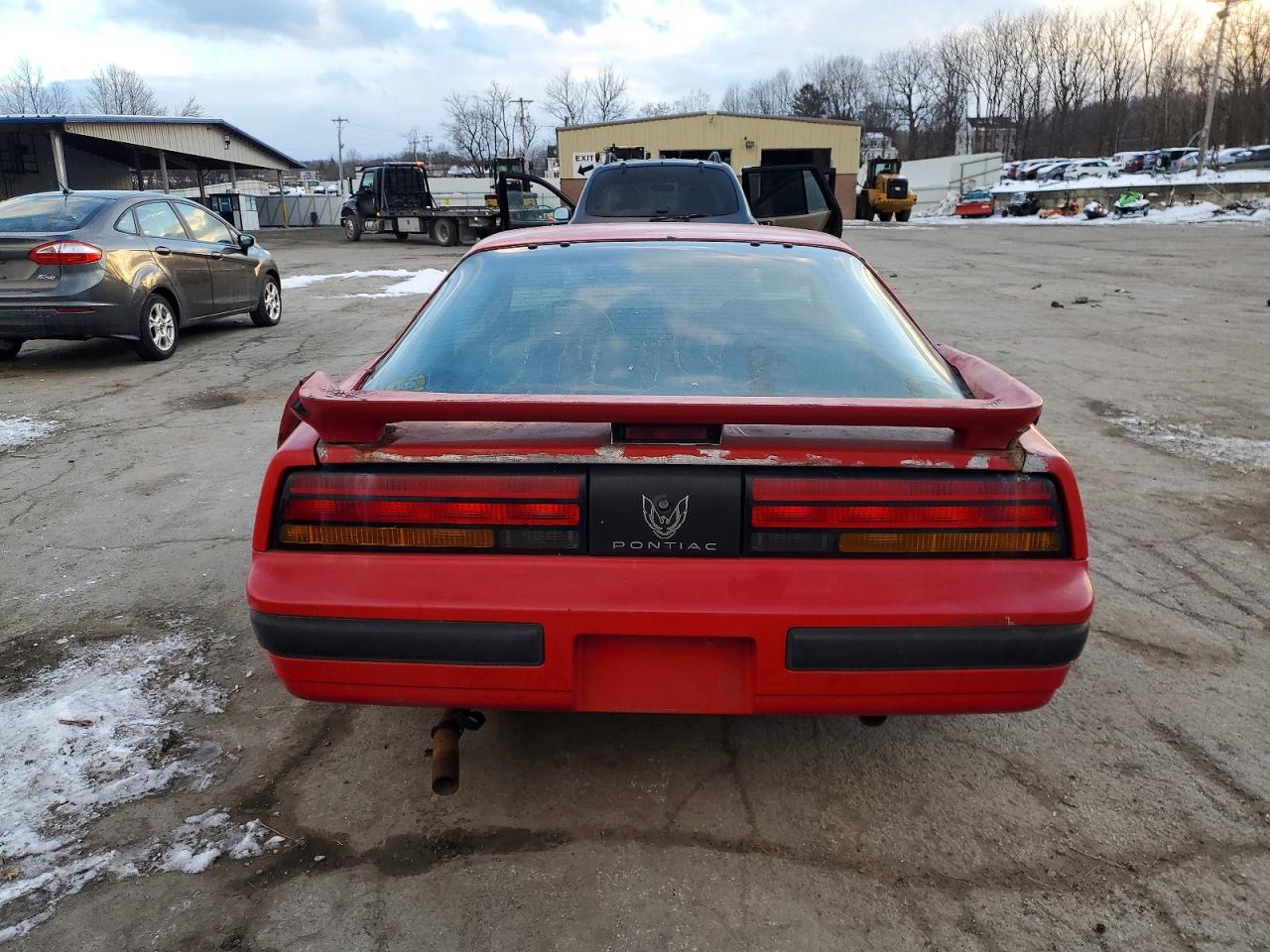 1988 Pontiac Firebird Red vin: 1G2FS21F1JL262228