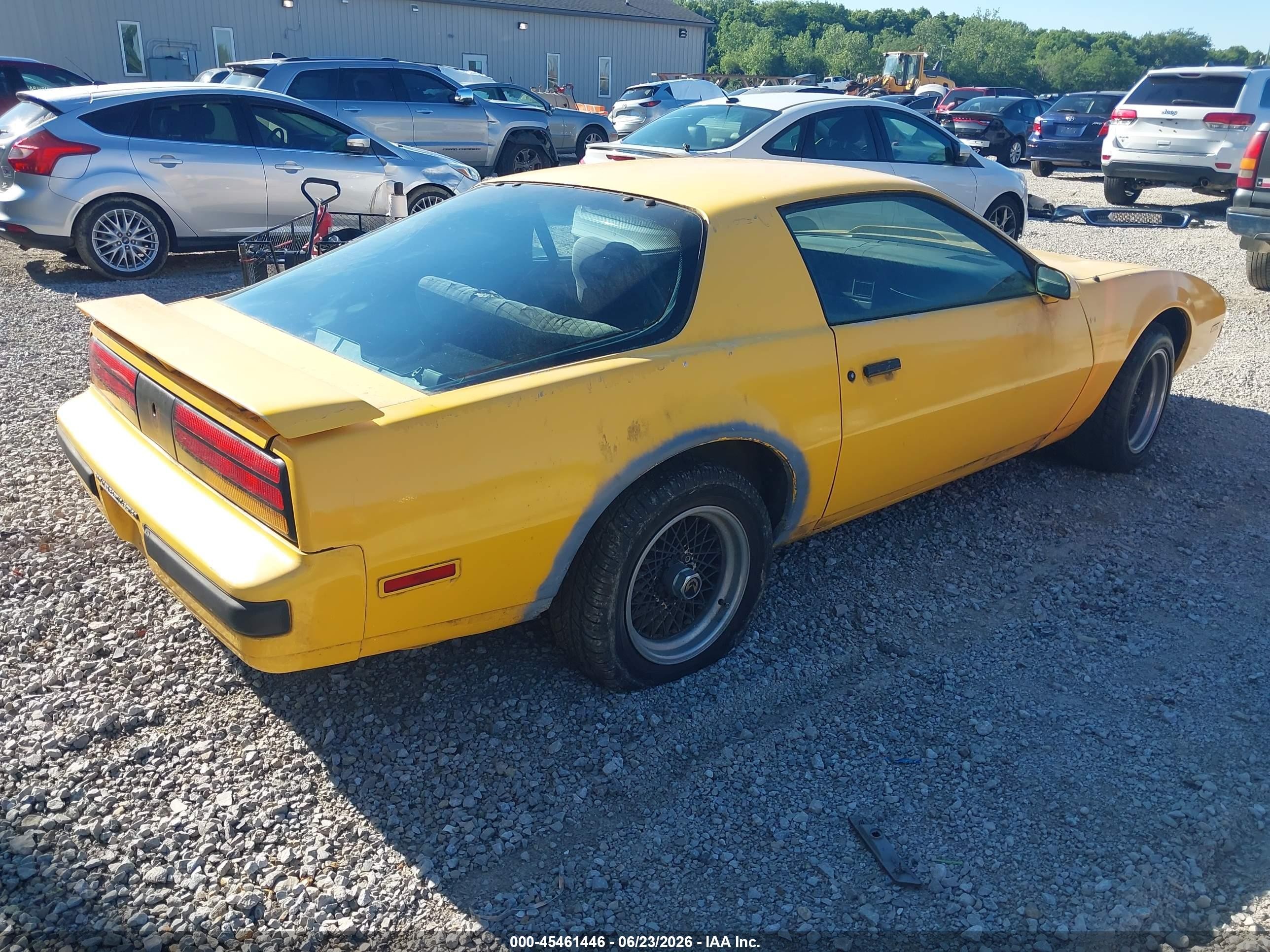1987 Pontiac Firebird   Yellow vin: 1G2FS21H5HN236781