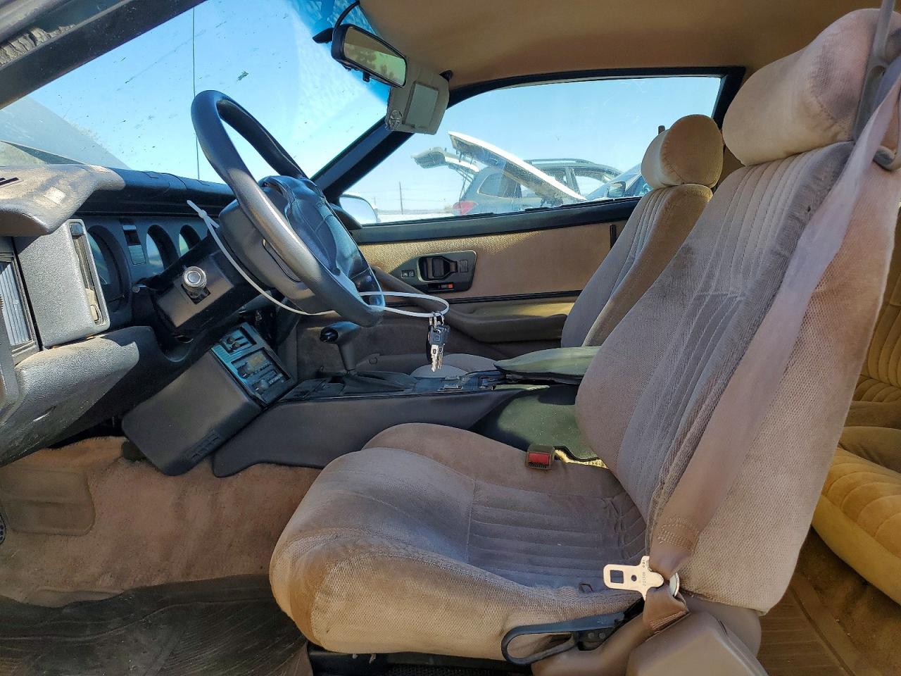 1992 Pontiac Firebird Base Green vin: 1G2FS23E2NL227403