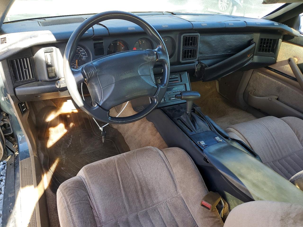 1992 Pontiac Firebird Base Green vin: 1G2FS23E2NL227403