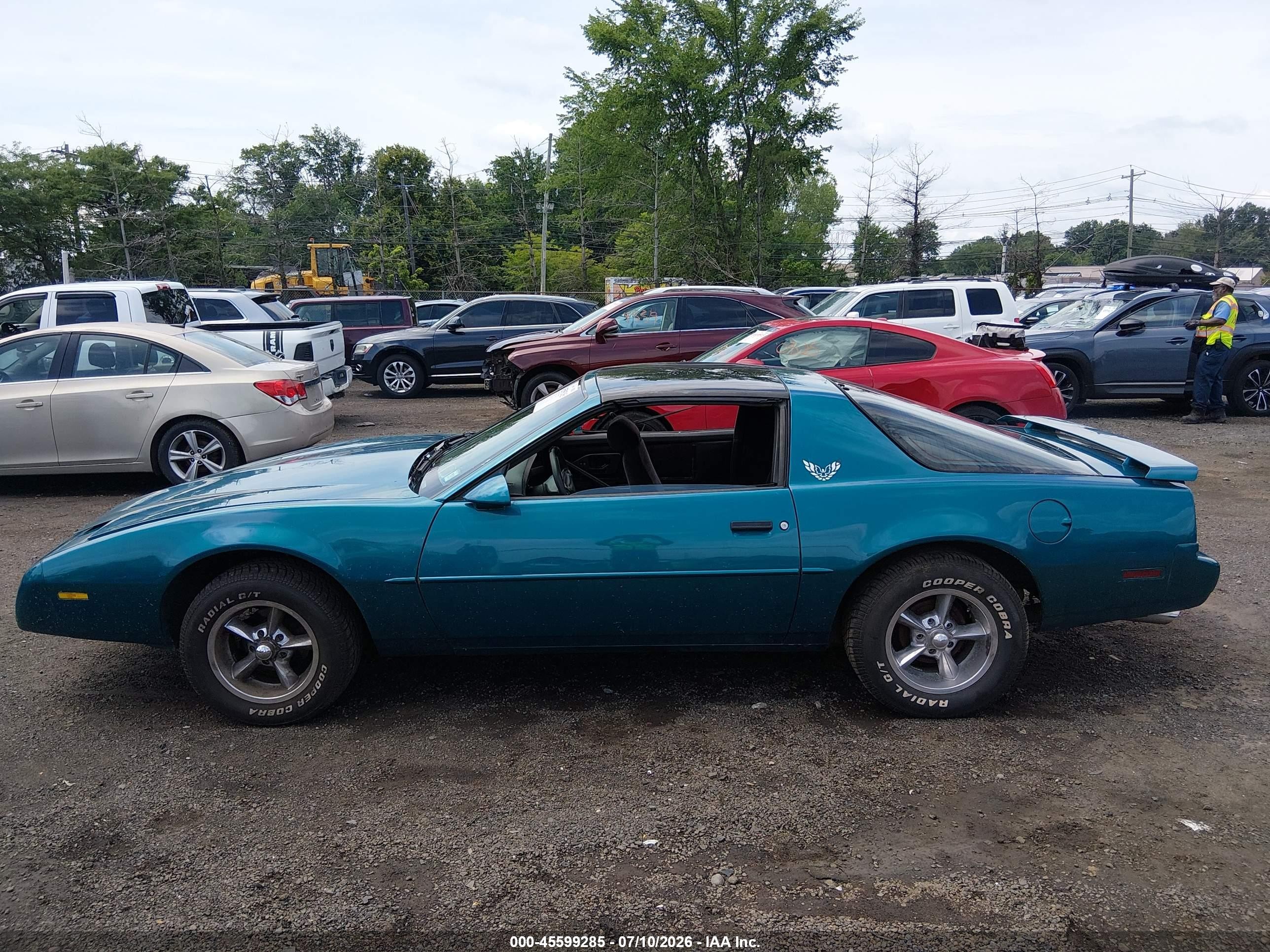 1992 Pontiac Firebird Formula Teal vin: 1G2FS23E8NL219418