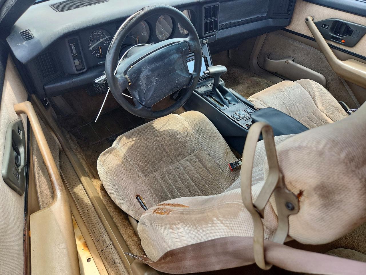1992 Pontiac Firebird Base Золотой vin: 1G2FS23EXNL214396