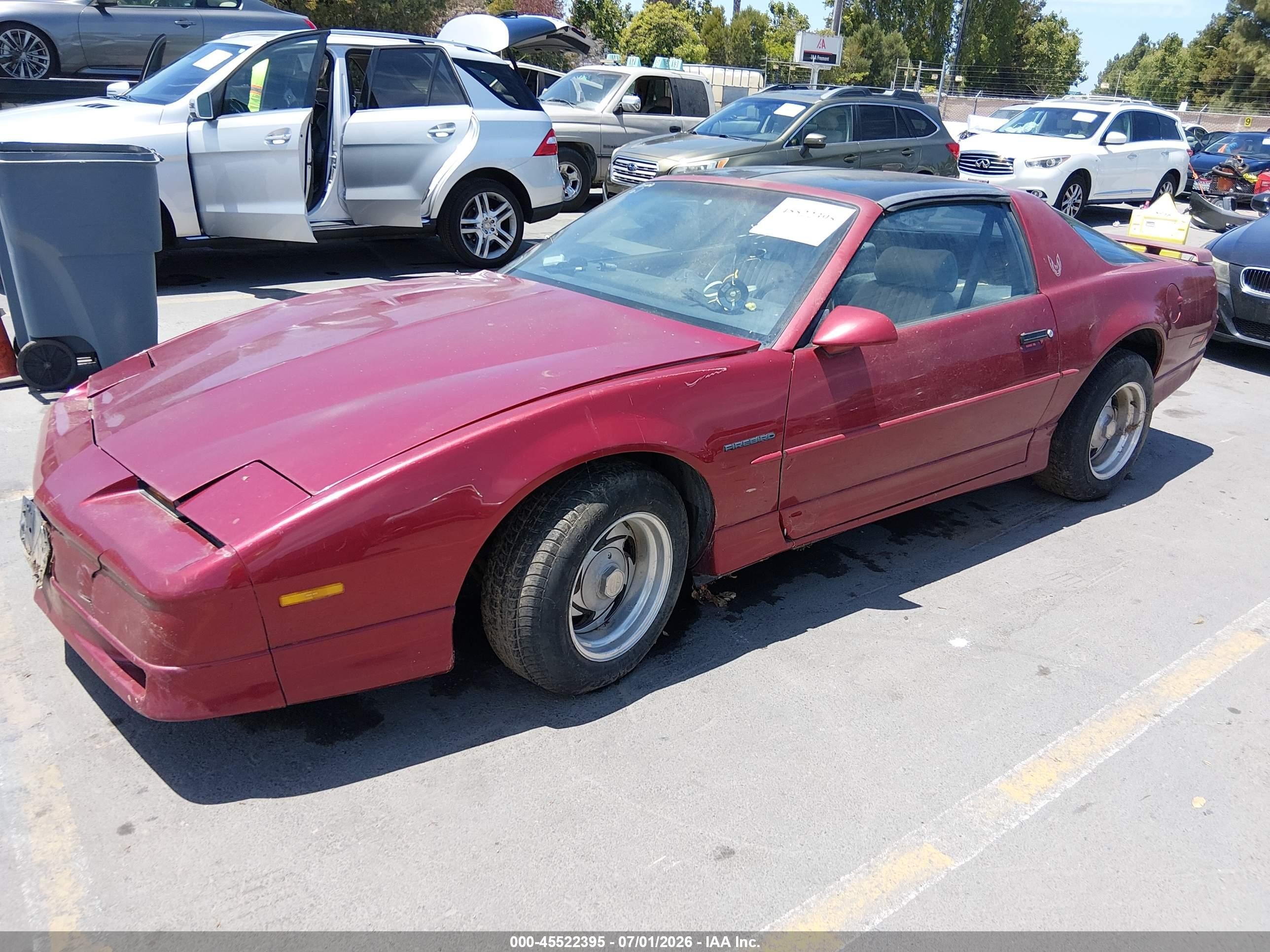 1990 Pontiac Firebird   Red vin: 1G2FS23T1LL200060