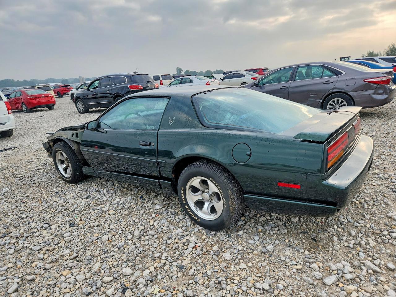 1992 Pontiac Firebird Зеленый vin: 1G2FS23T5NL215440