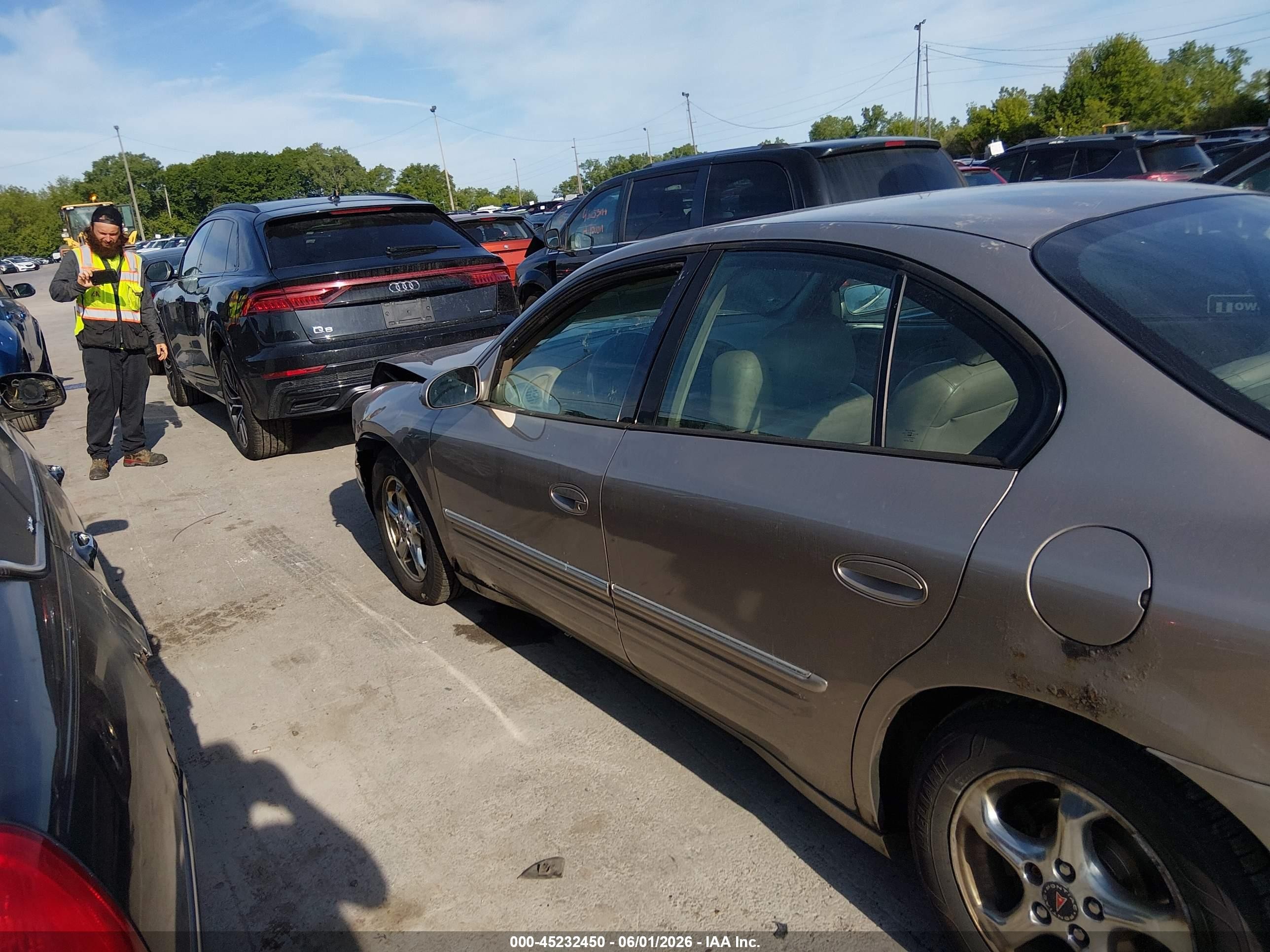 2004 Pontiac Bonneville Se Tan vin: 1G2HX52K04U207002